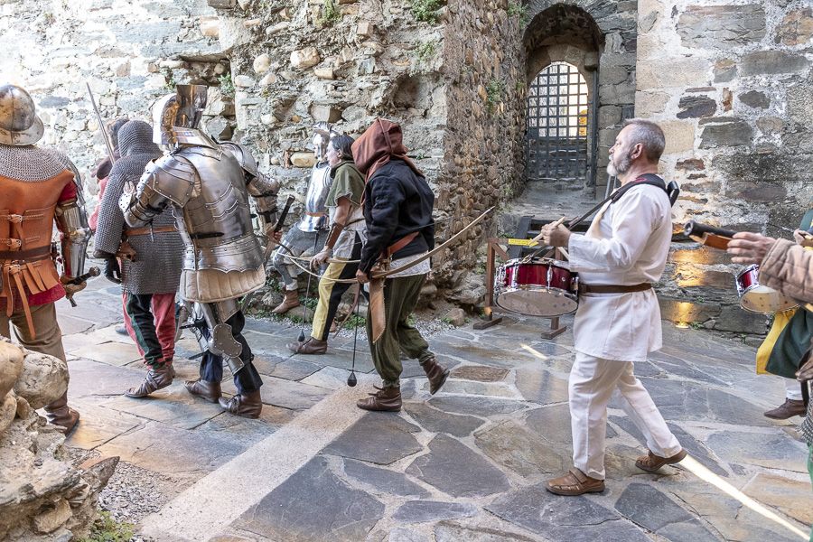 El Castillo De Ponferrada Vuelve Al S Xv Y Revive La Revuelta De Los