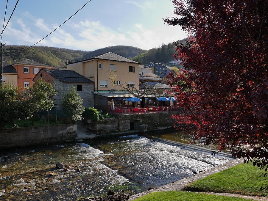 PASEOS DE PRIMAVERA: SOBRADO 070421