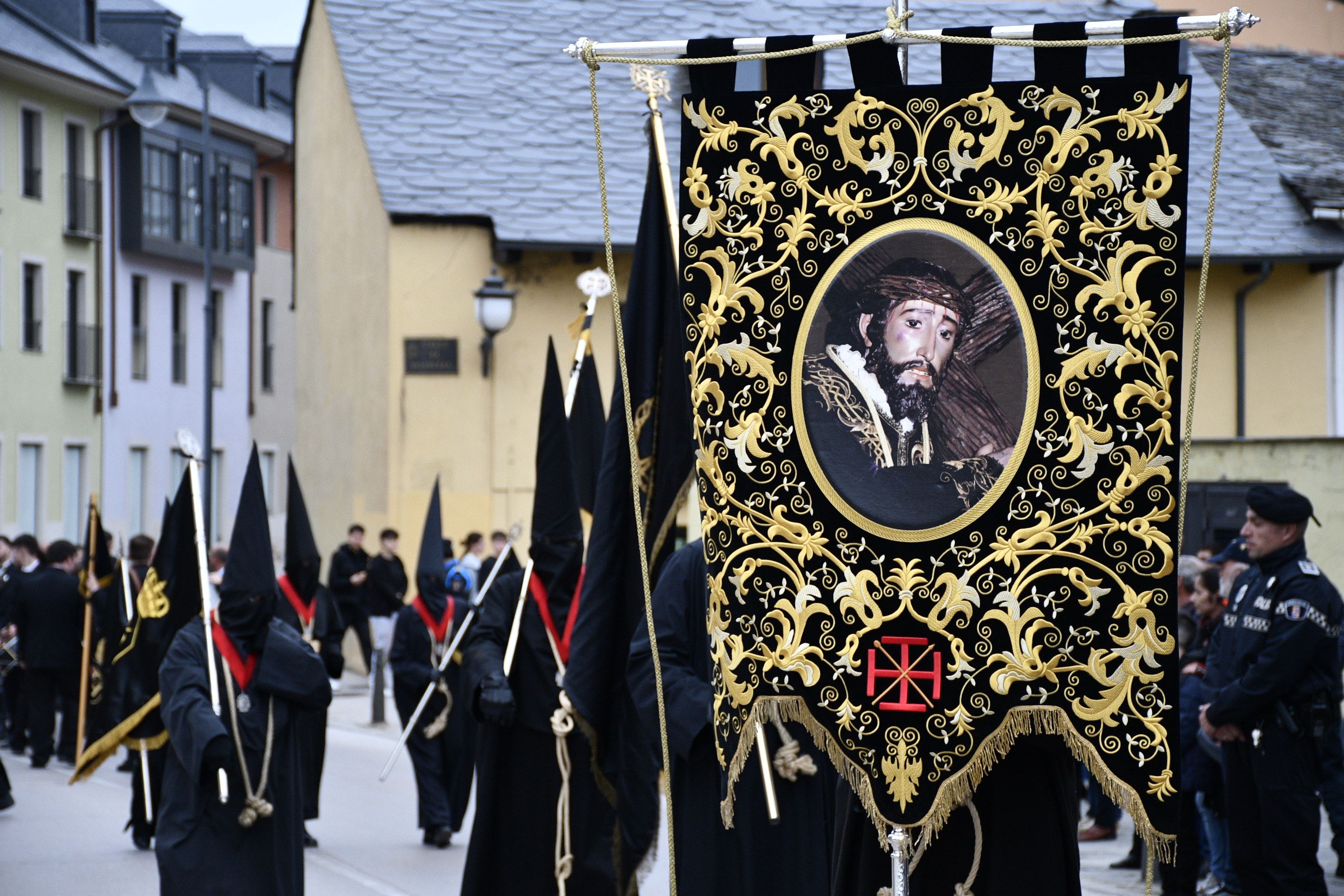 Procesión del Viacrucis en Ponferrada 2023