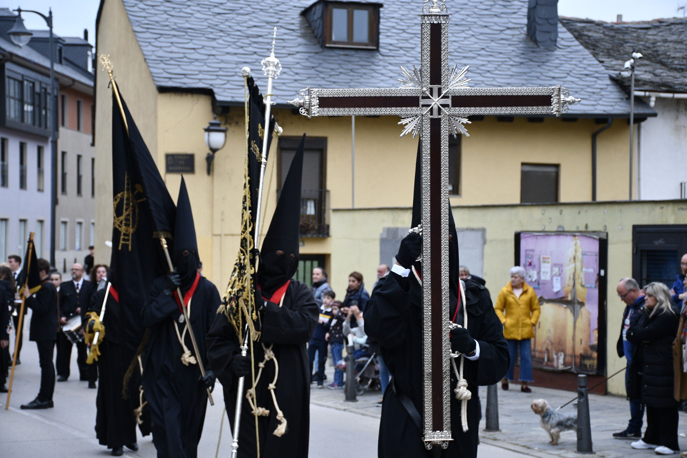 Procesión del Viacrucis en Ponferrada 2023