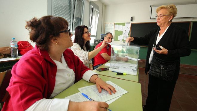 Mesa electoral elecciones