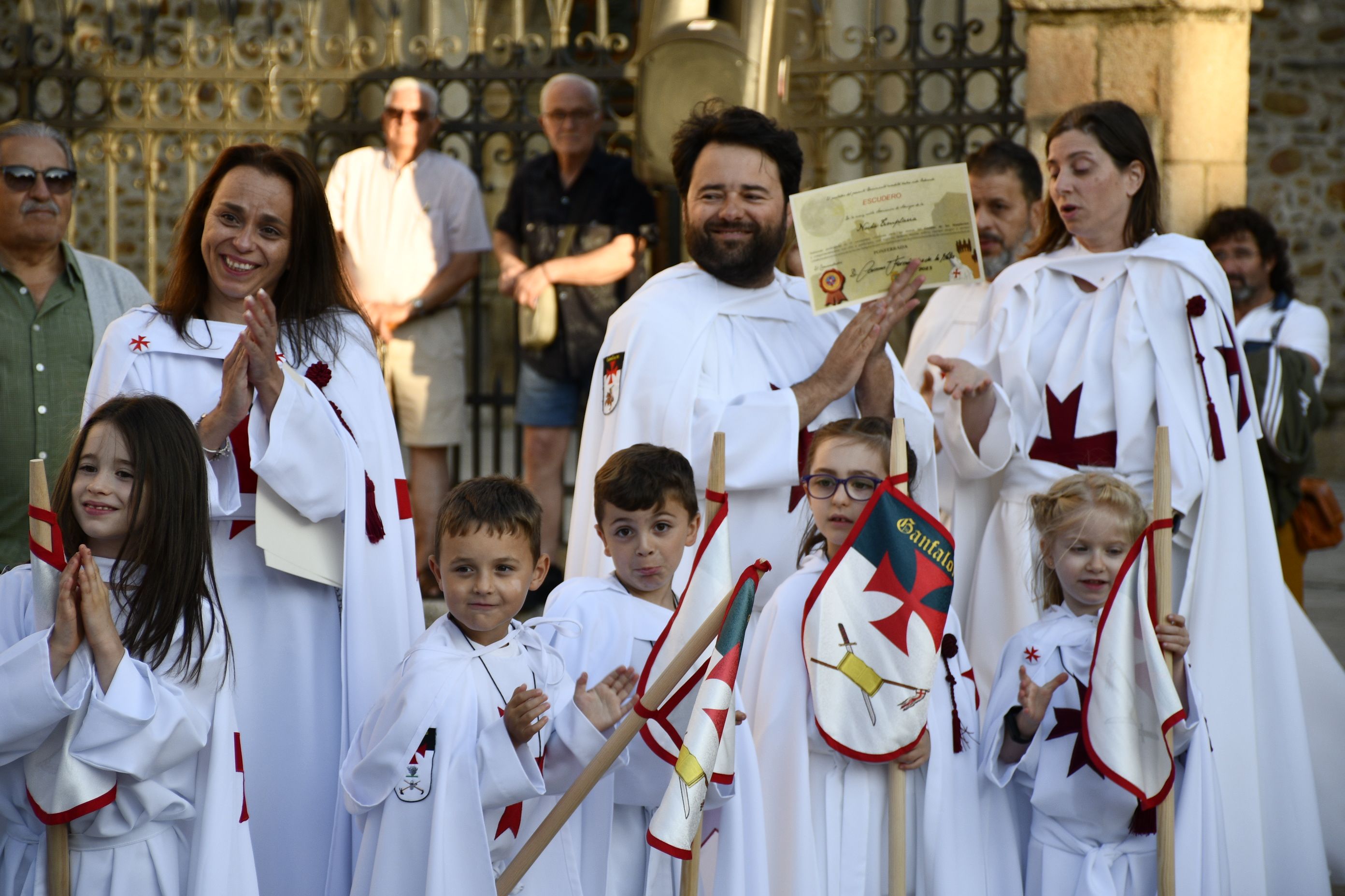 Ordenamiento pequeños escuderos en la Noche Templaria de Ponferrada (69)