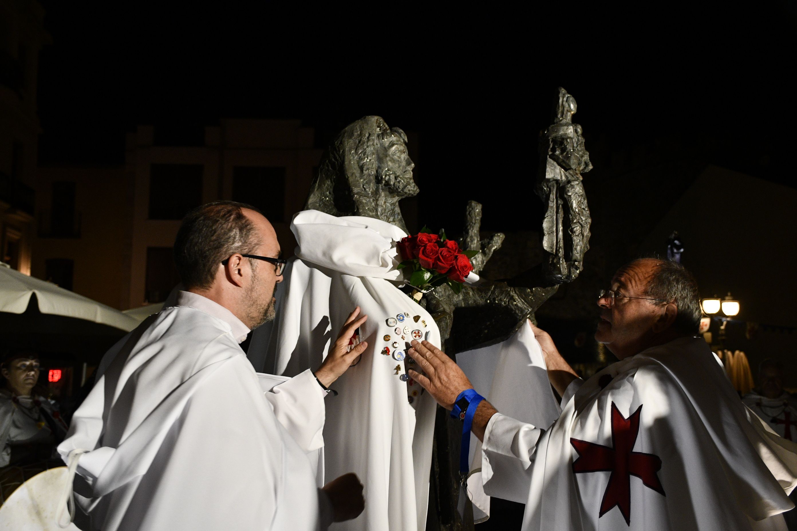 Ofrenda en la Noche Templaria