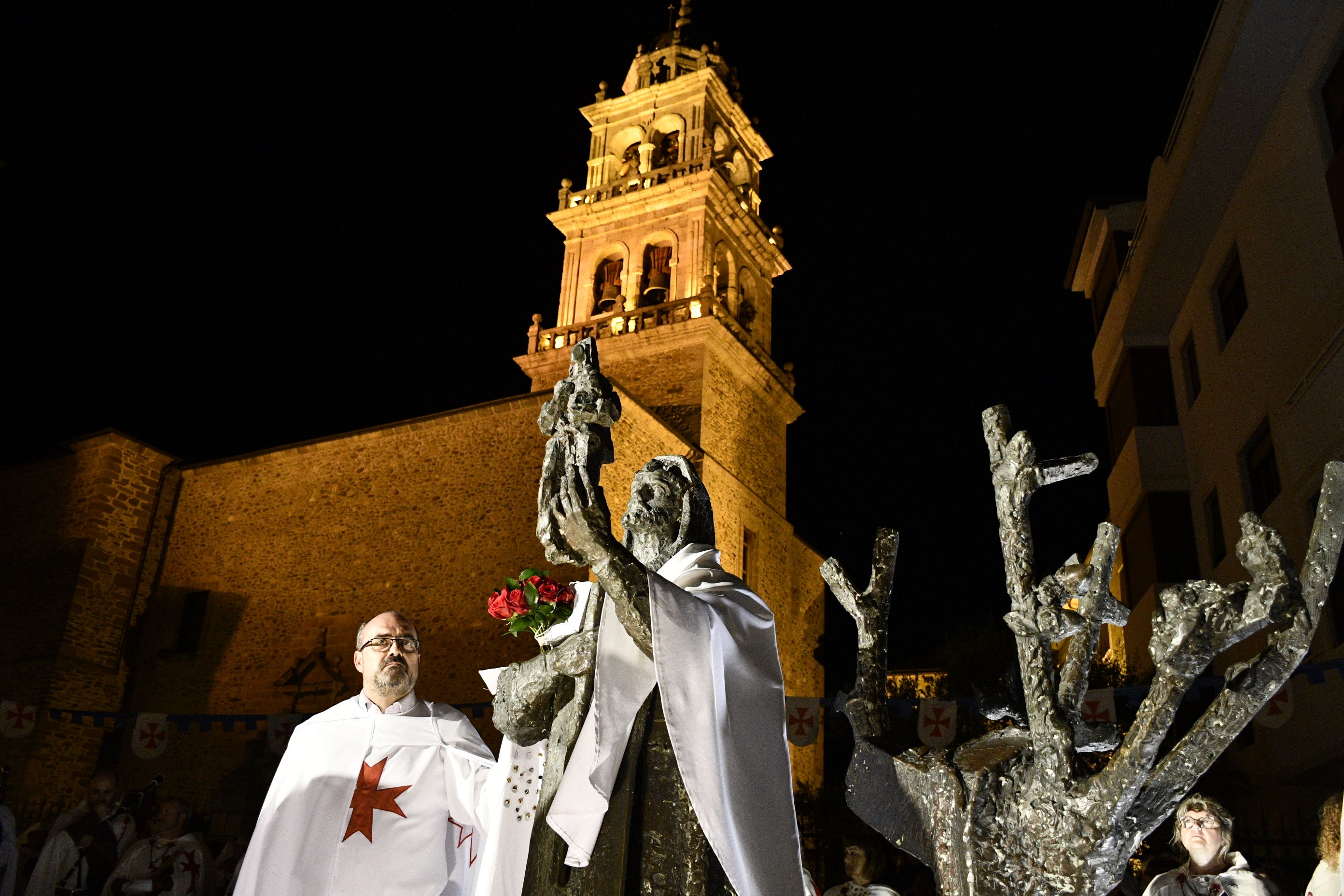 Ofrenda en la Noche Templaria