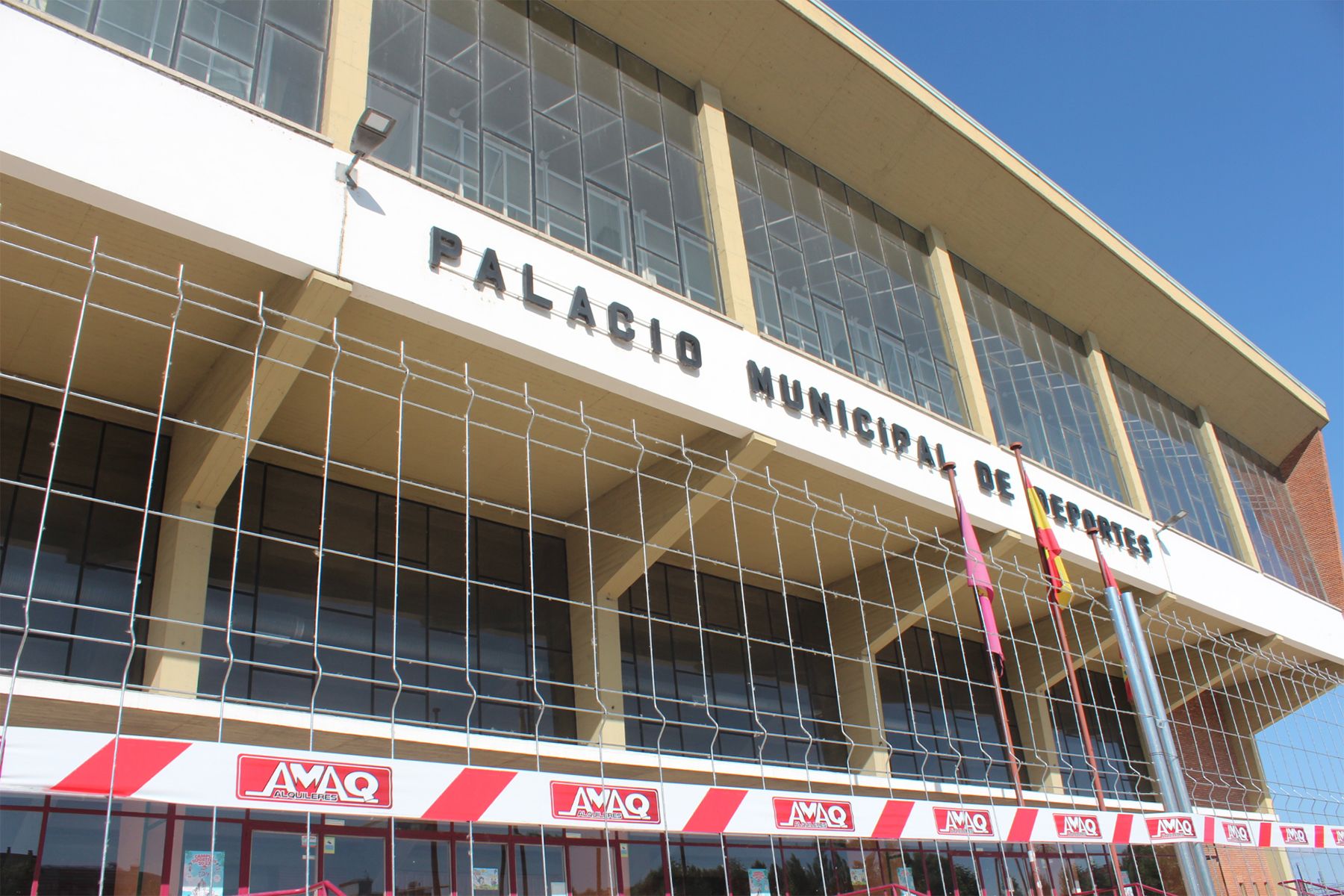 Comienzan las obras en el Palacio de los Deportes de León