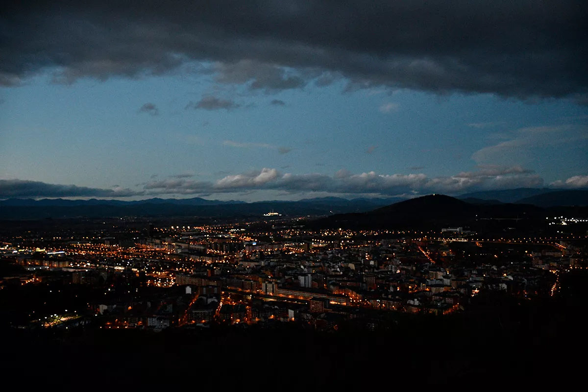 Un estudio de la Universidad Complutense geolocaliza contaminación lumínica por luces azules en Ponferrada, Fabero y Bembibre