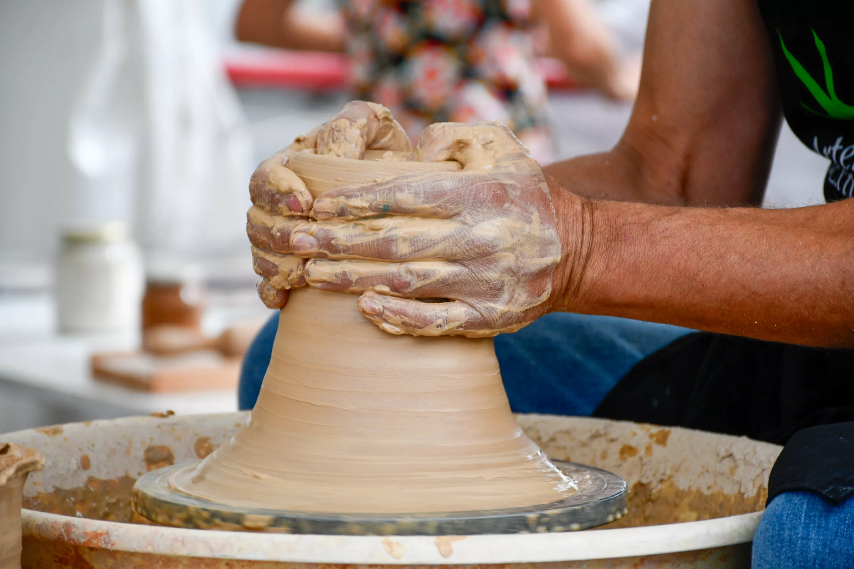 La Feria de la Cerámica de Ponferrada 'moldeará' un busto de Enrique Gil y Carrasco