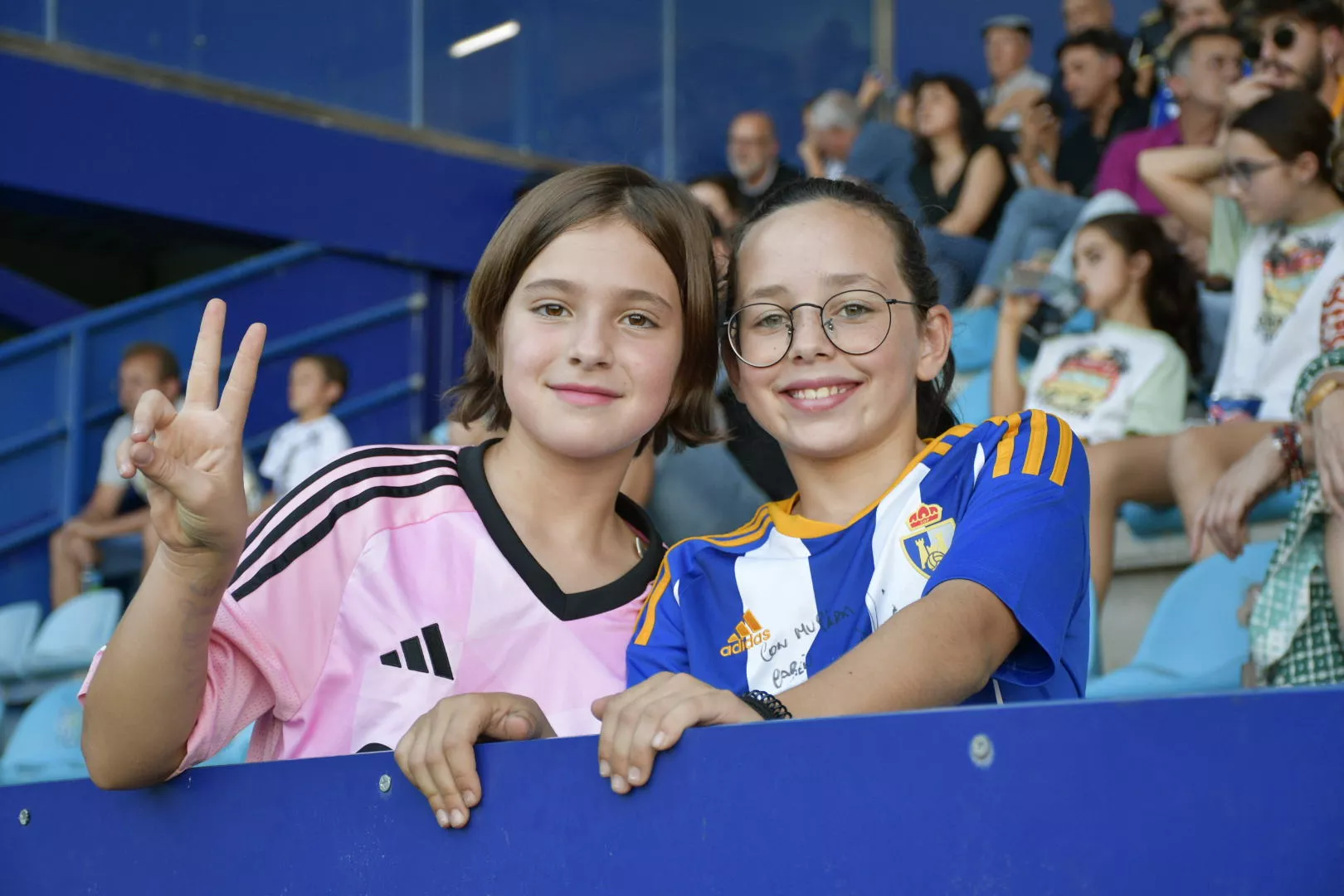 Fotos del partido entre la Ponferradina y el Osasuna B