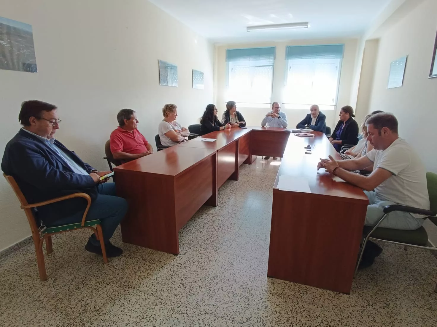 Visita institucional del Consejo del Bierzo a Arganza (1)