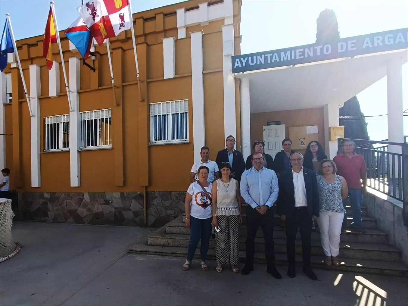 Visita institucional del Consejo del Bierzo a Arganza (2)