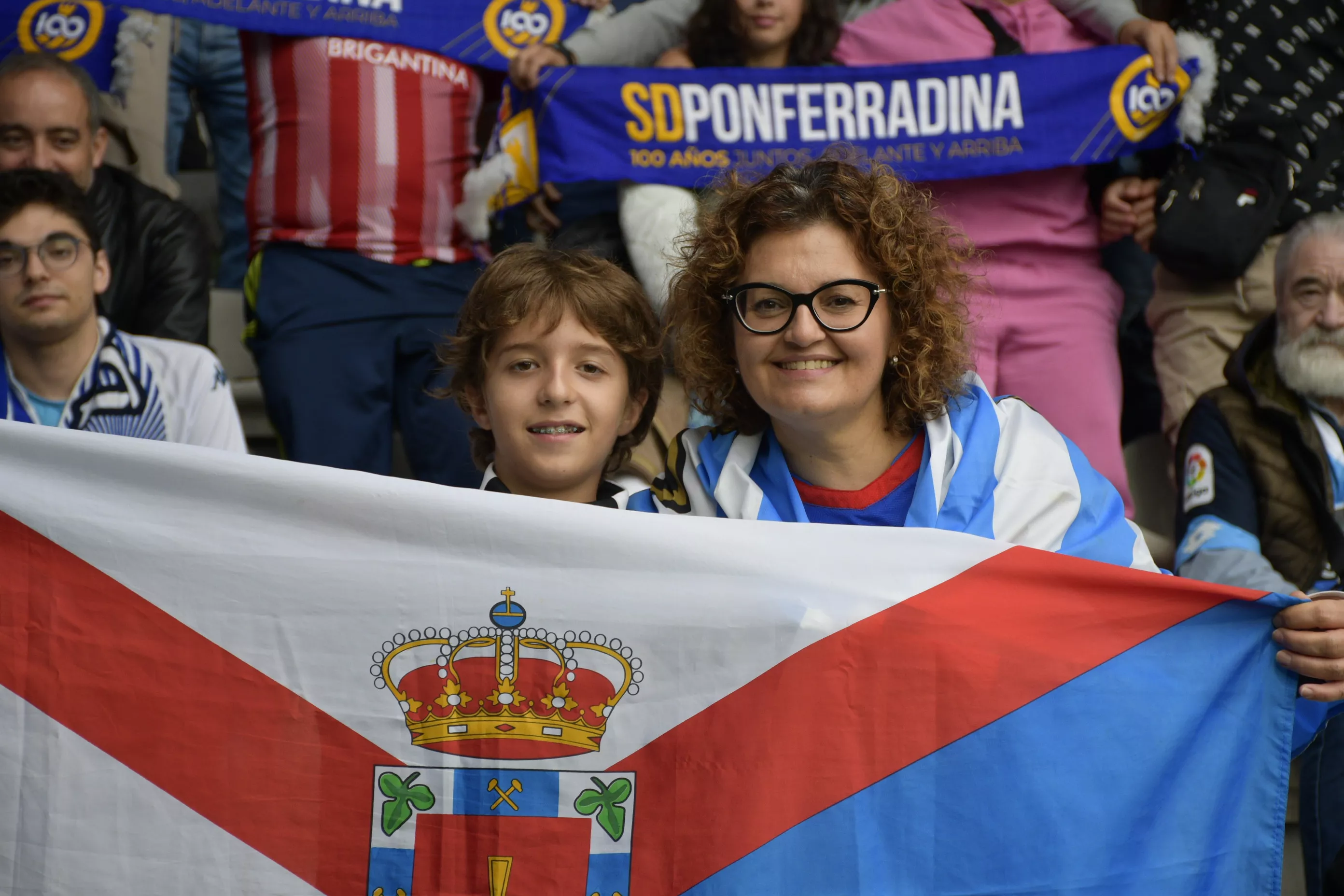 Ponferradina   Depor (68)