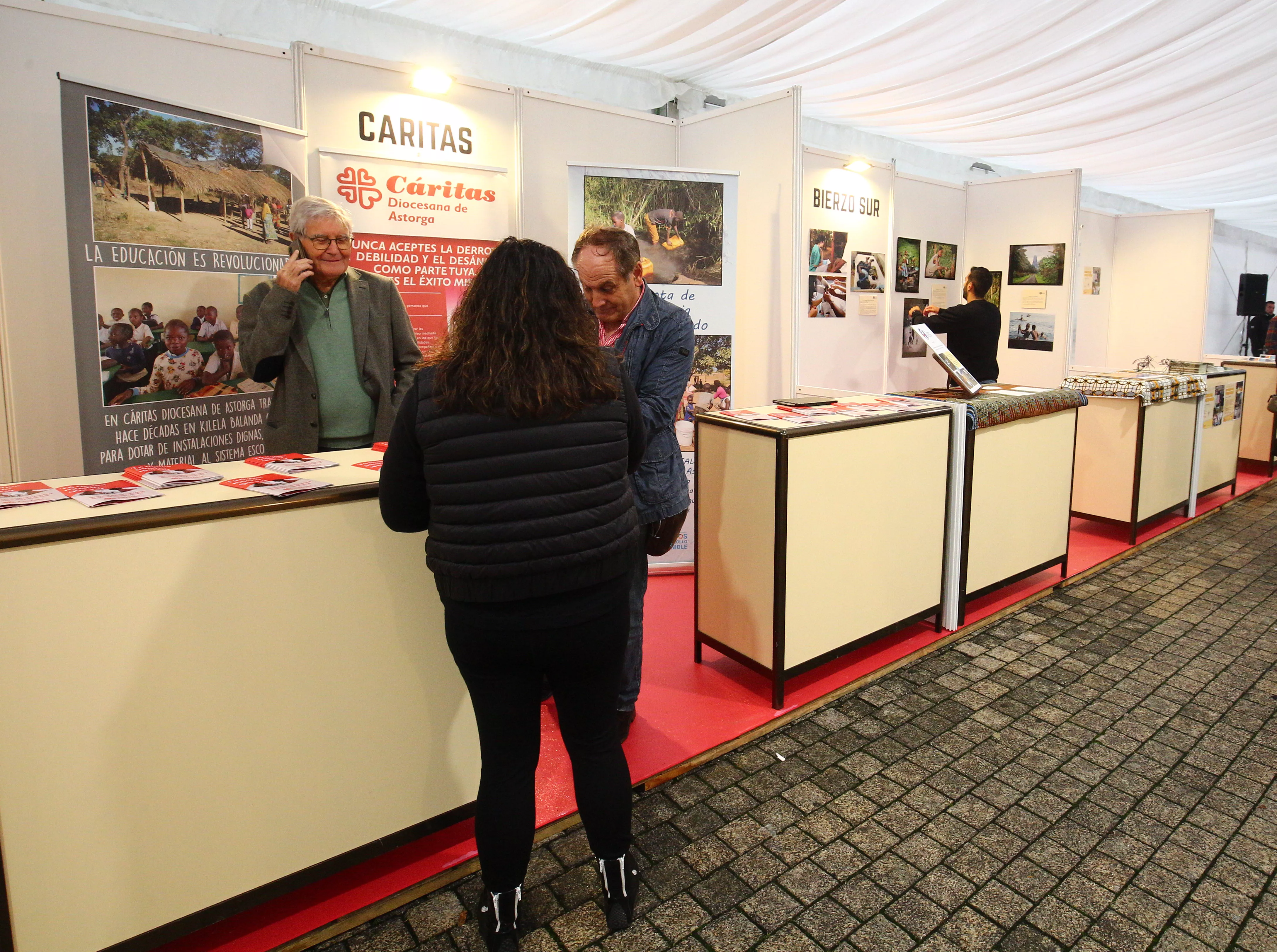 Inauguración de las Jornadas Solidarias de Ponferrada