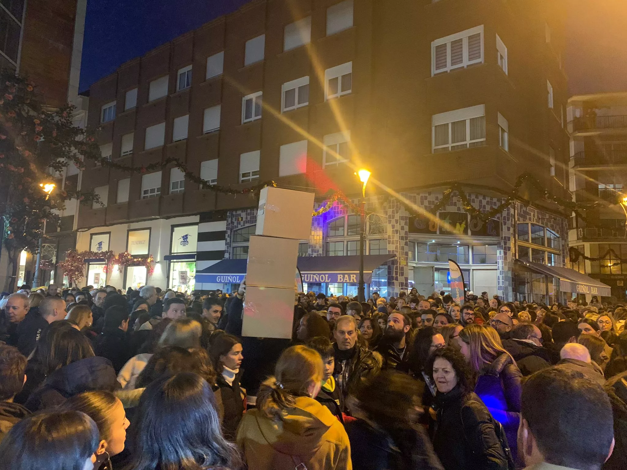 Fotos sorteo de 1000 € en el Black Friday del centro de Ponferrada