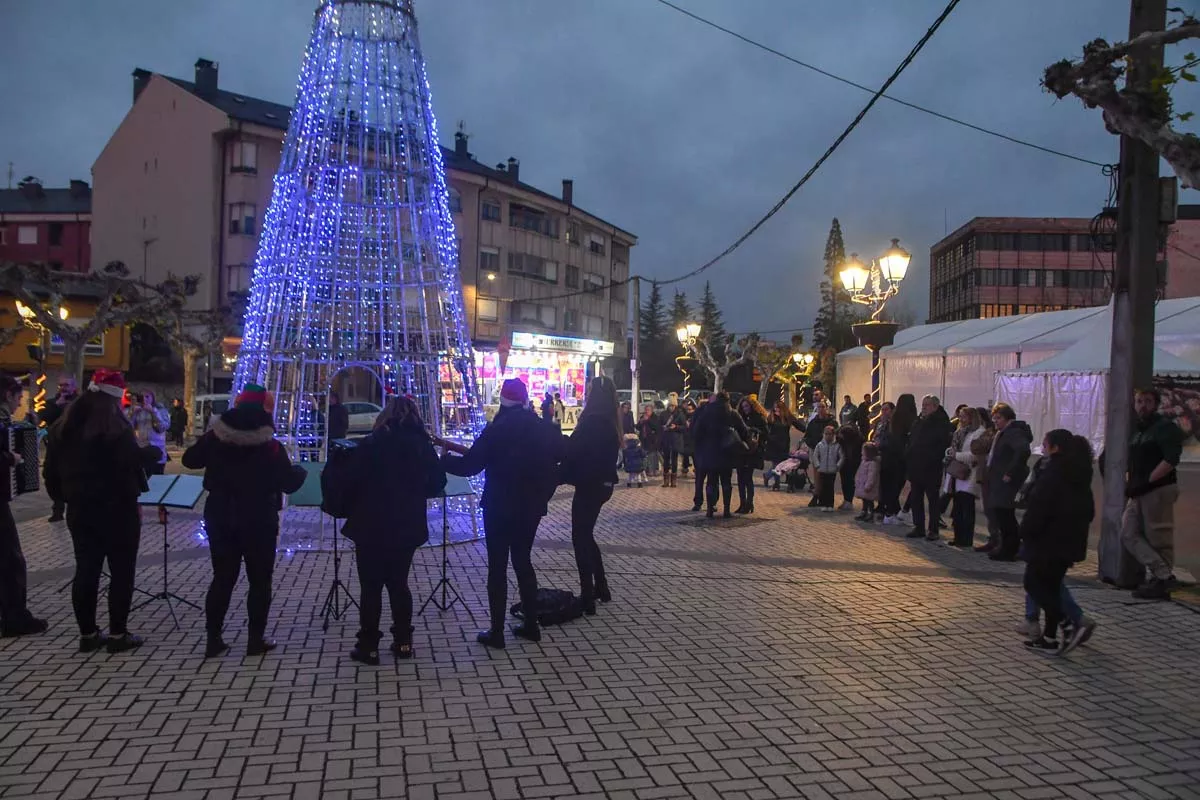 Encendido de las luces de Navidad de Bembibre 