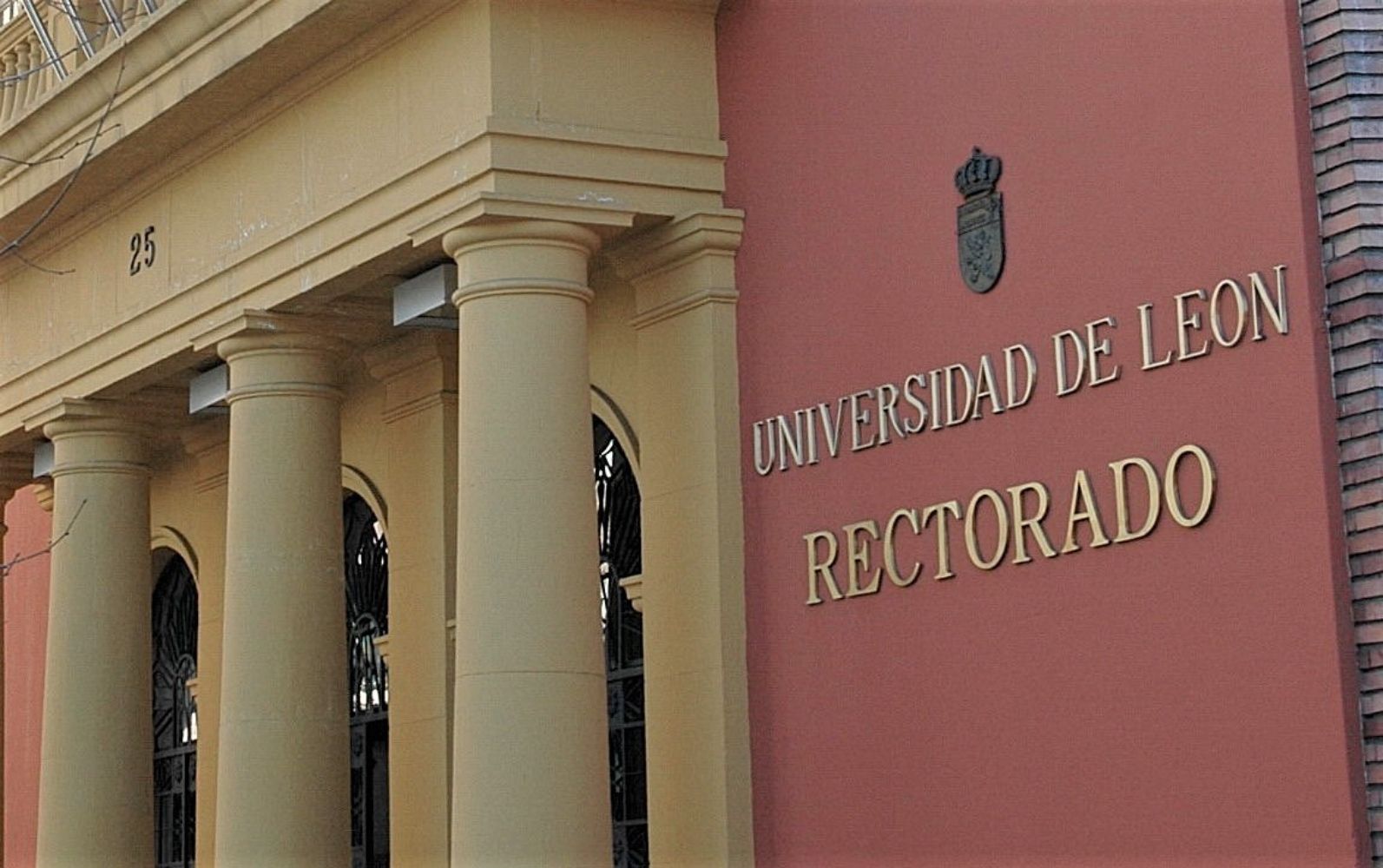 Edificio Rectorado de la Universidad de León