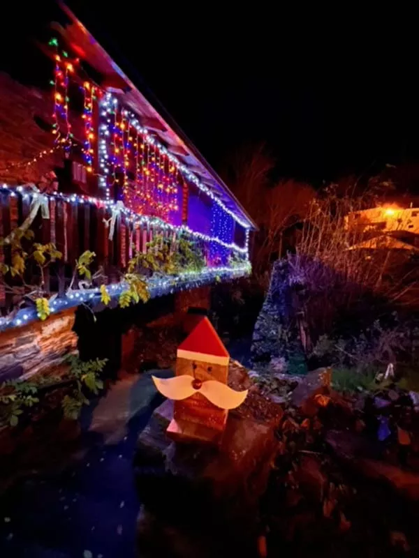 Adornos de Navidad en San Clemente de Valdueza