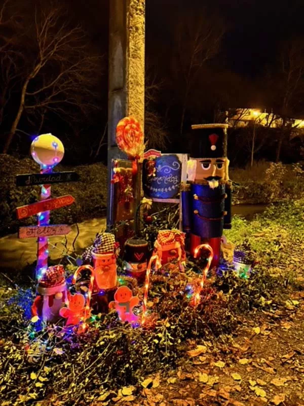 Adornos de Navidad en San Clemente de Valdueza