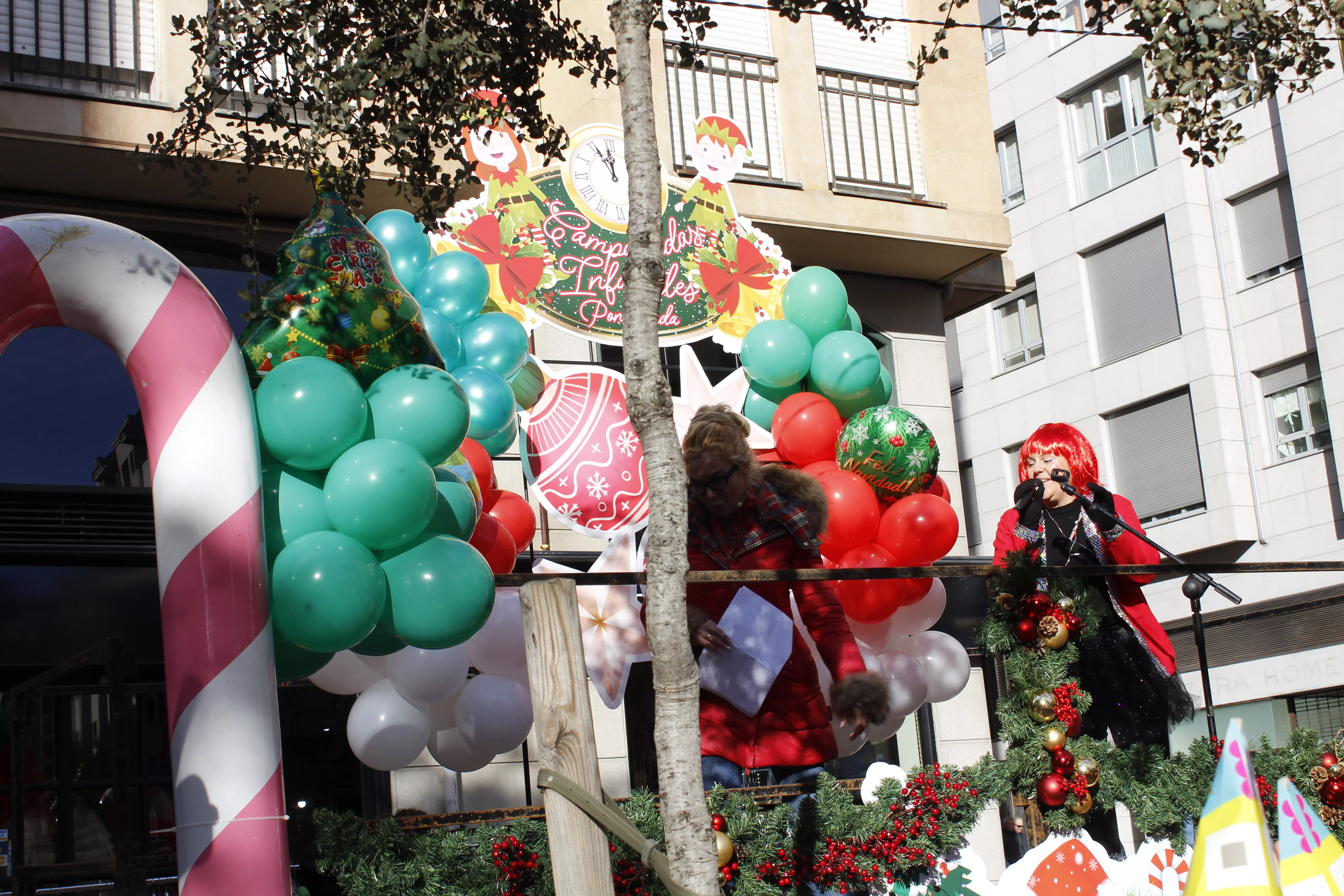 Las Campanadas Infantiles llenan de ilusión el centro de Ponferrada para que los más pequeños den la bienvenida al 2024