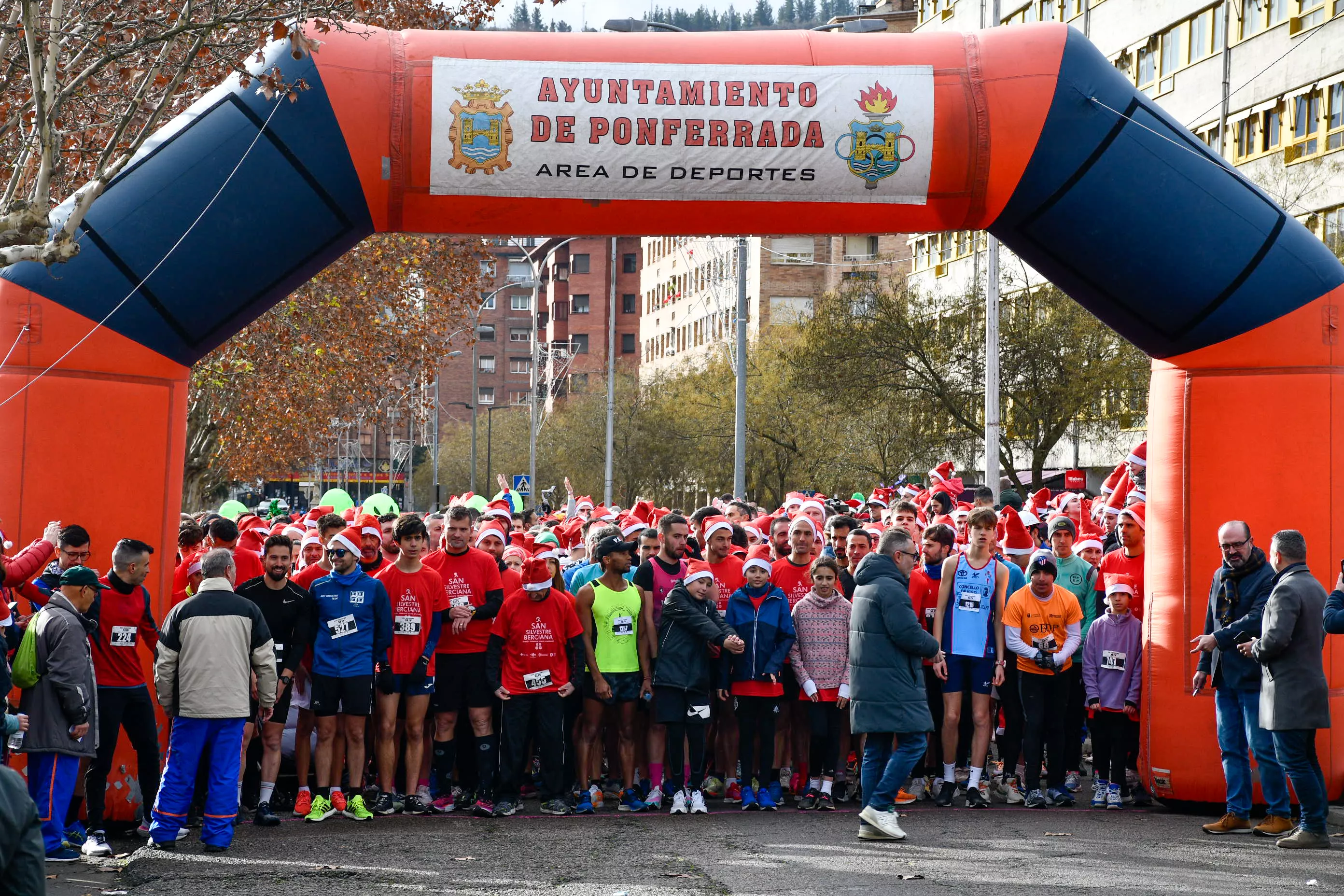 Concurrida San Silvestre de Ponferrada para despedir el 2023 a toda zapatilla