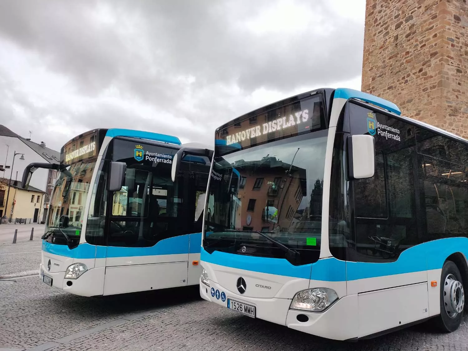 Ponferrada aprueba los contratos de autobuses y de ayuda a domicilio por ocho millones