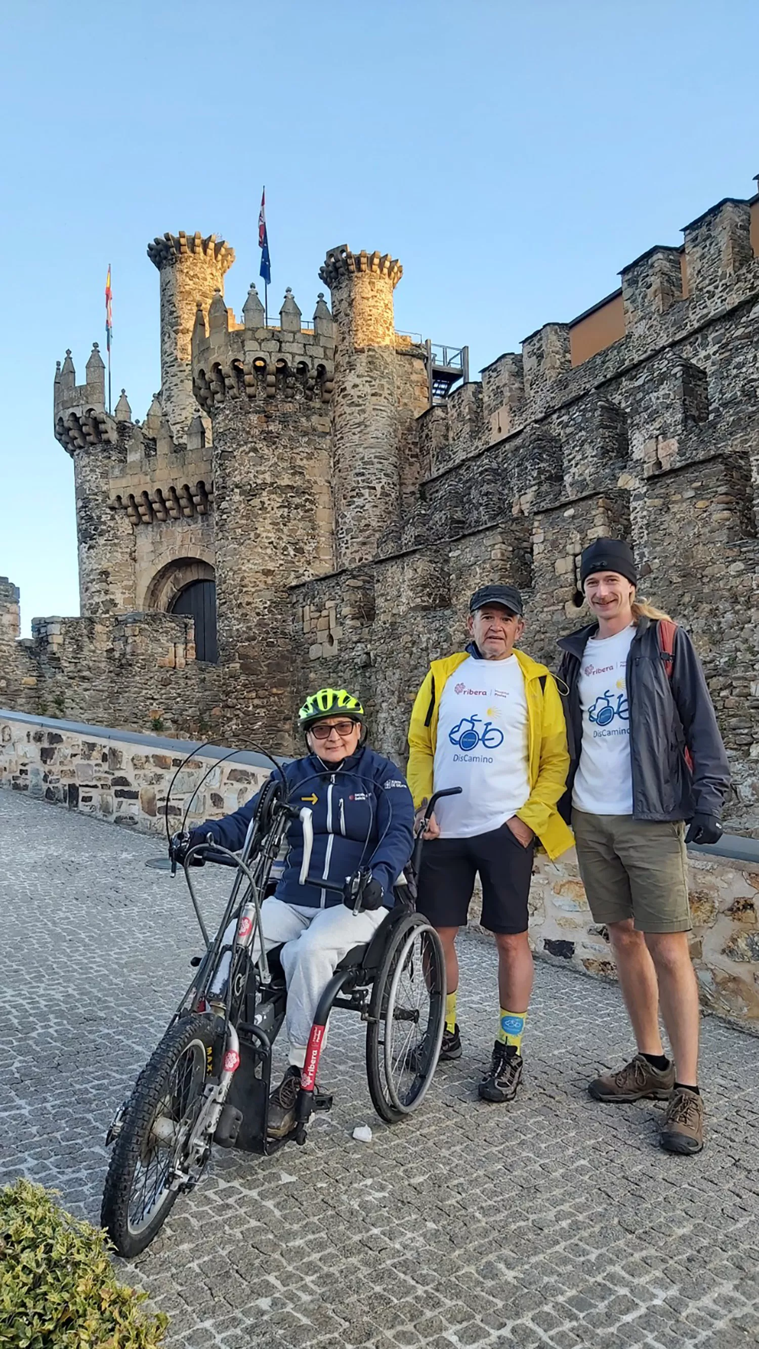 Un documental muestra la superación de Asun para recorrer el Camino de Invierno desde Ponferrada en handbike 1