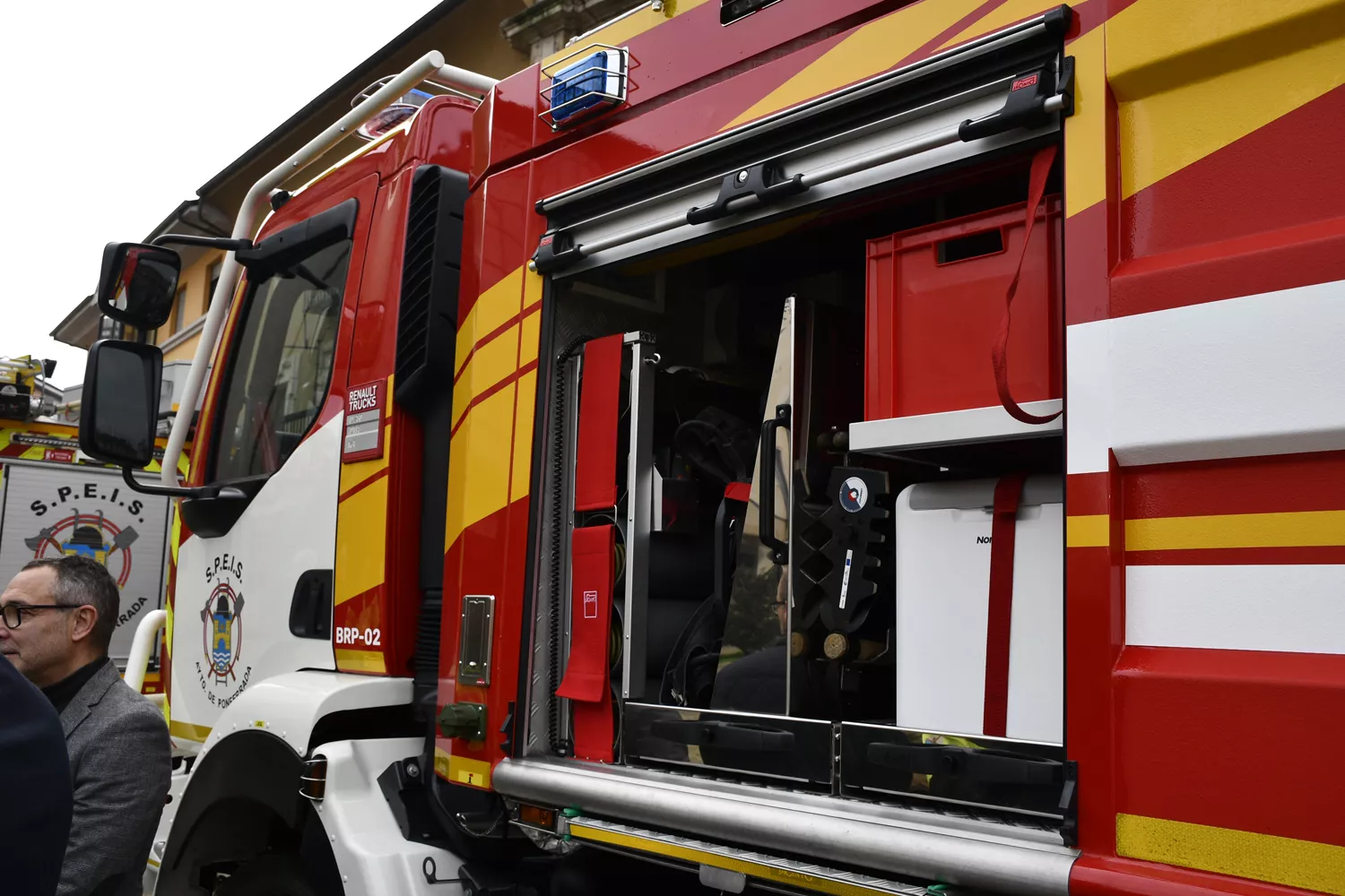 Nuevo camión de bomberos (16)