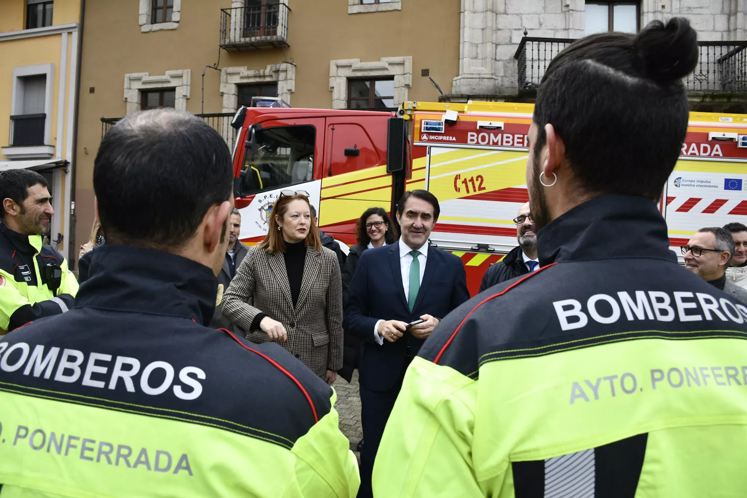 Nuevo camión de bomberos (8)