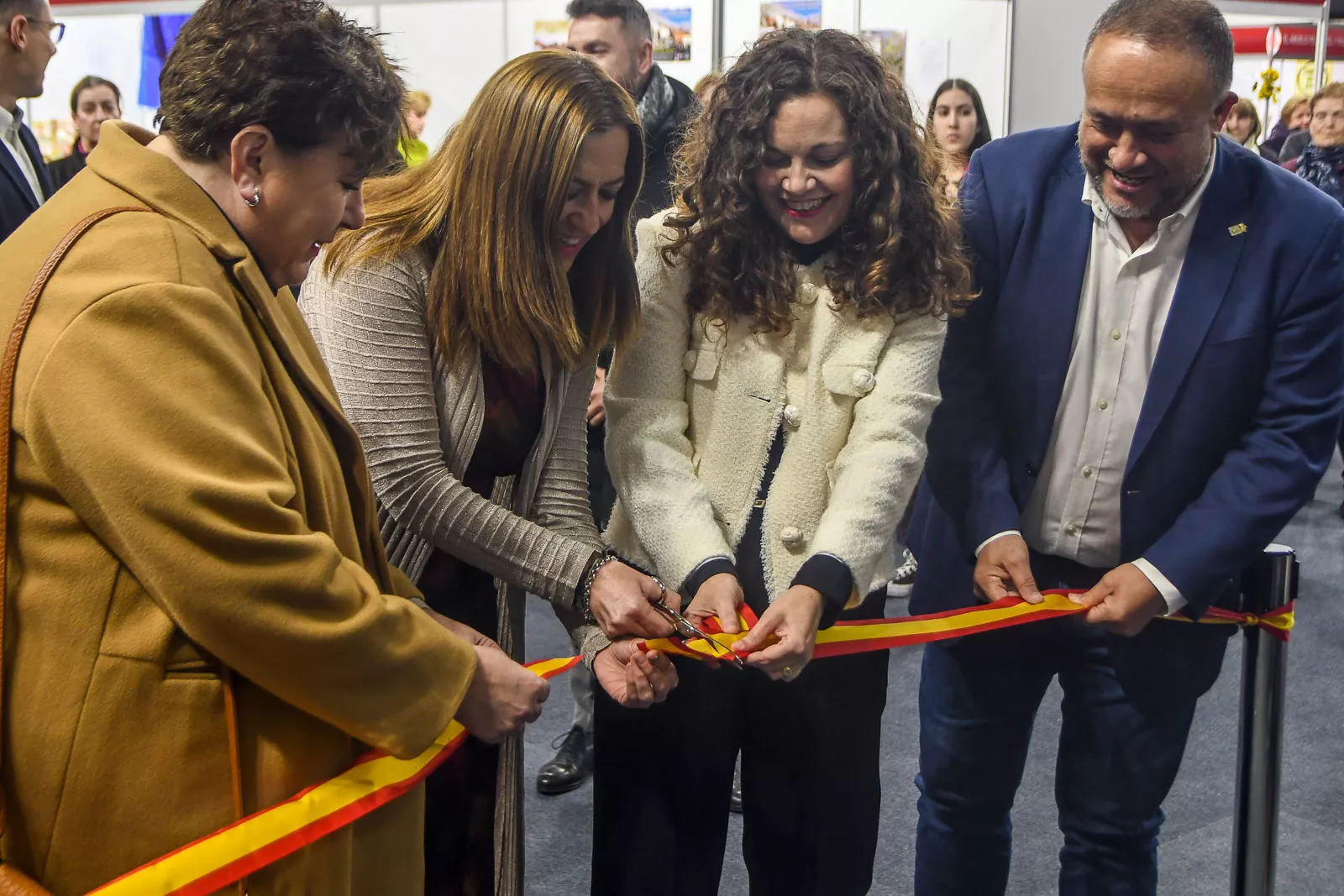 Bembibre se 'pone las botas' con la apertura de la Feria Agroalimentaria (4)