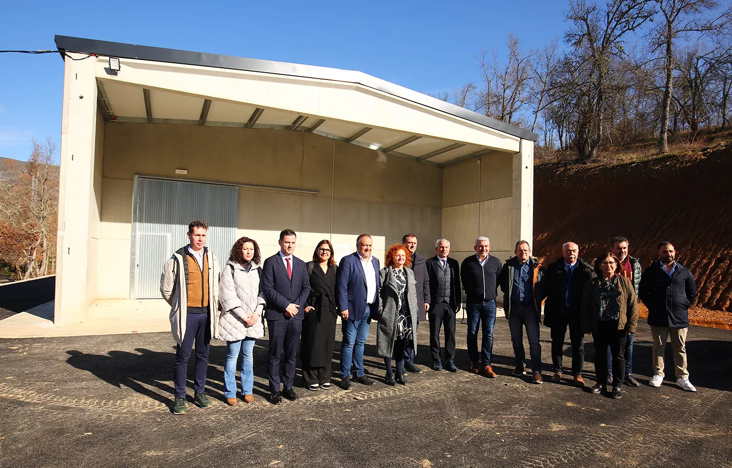 La directora del Instituto para la Transición Justa visita a las obras del Centro Tecnológico de la Castaña de Quintana de Fuseros (1