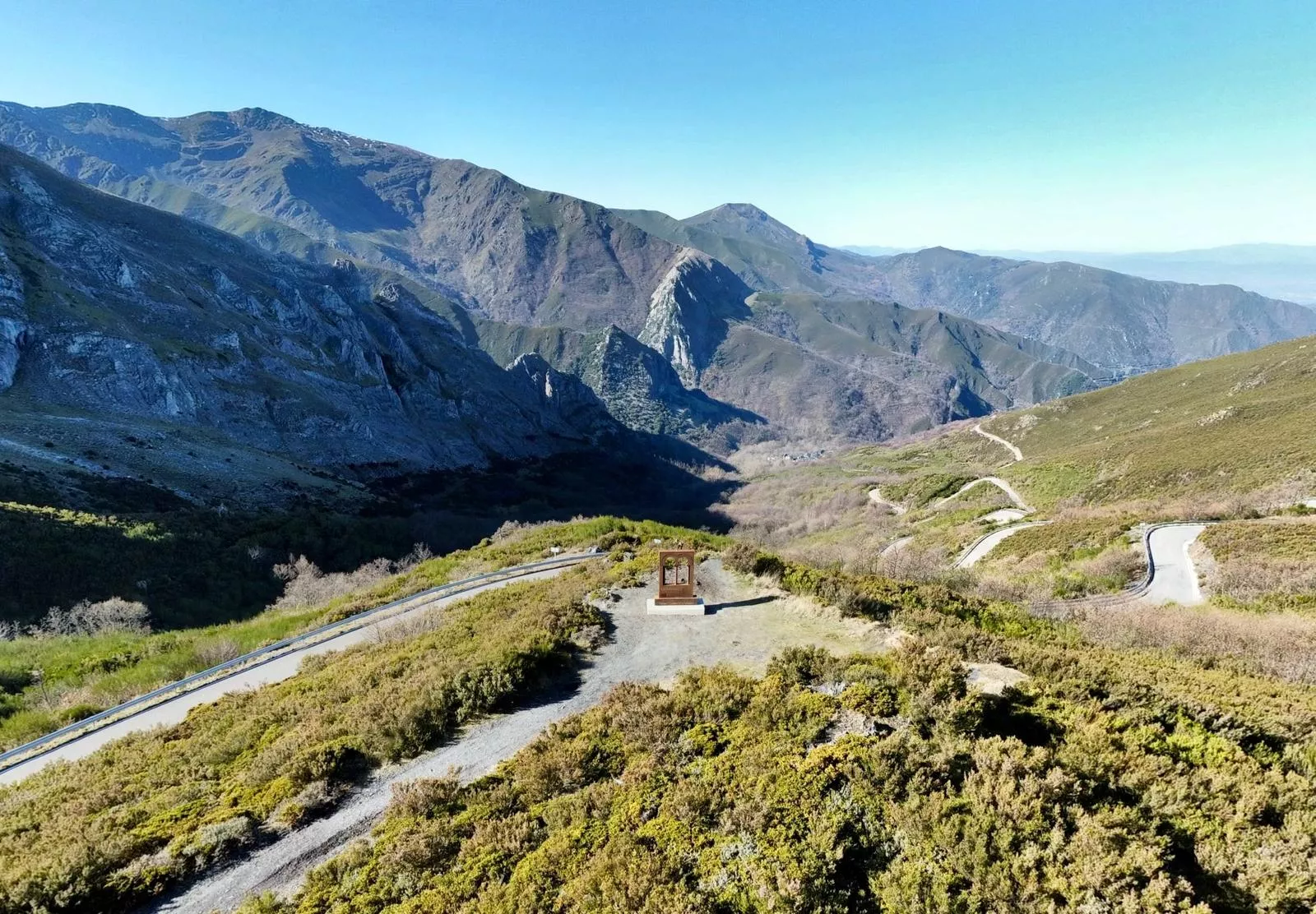 Inauguración del mirador de Peñalba de Santiago