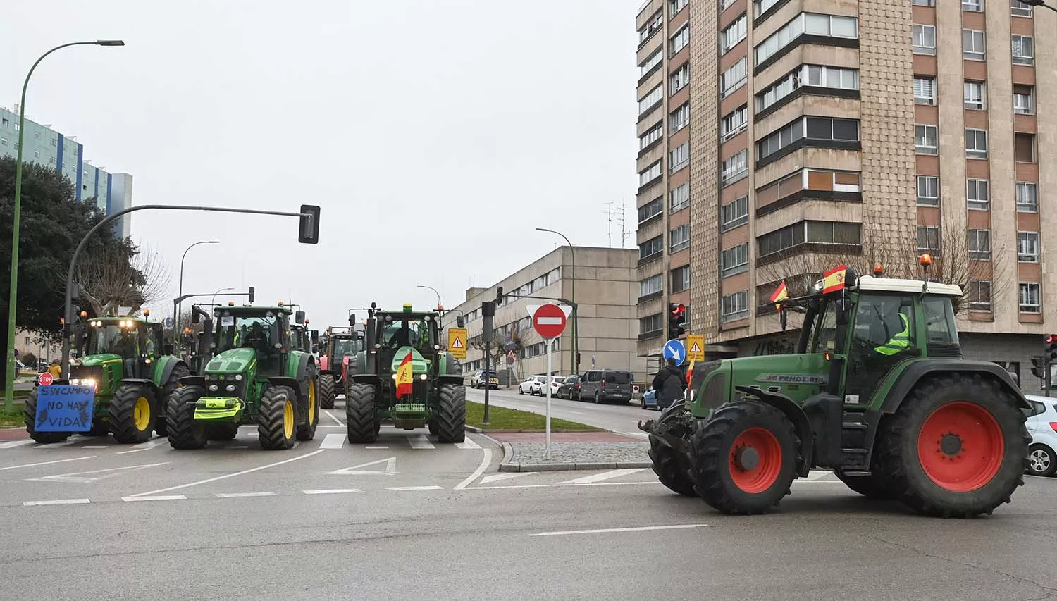 Tractorada de agricultores y ganaderos en Burgos