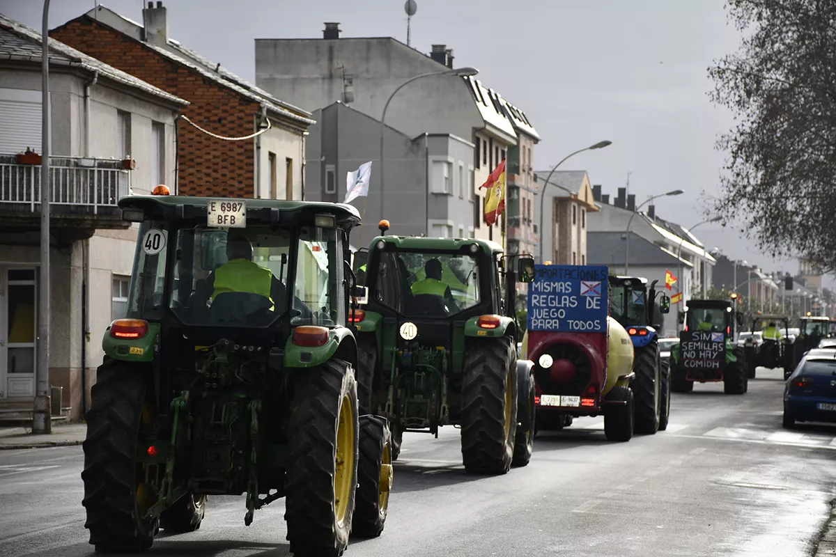 Tractorada del Bierzo a su paso por Ponferrada (20)