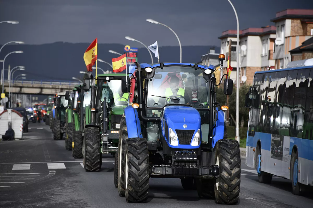 Tractorada del Bierzo a su paso por Ponferrada (16)