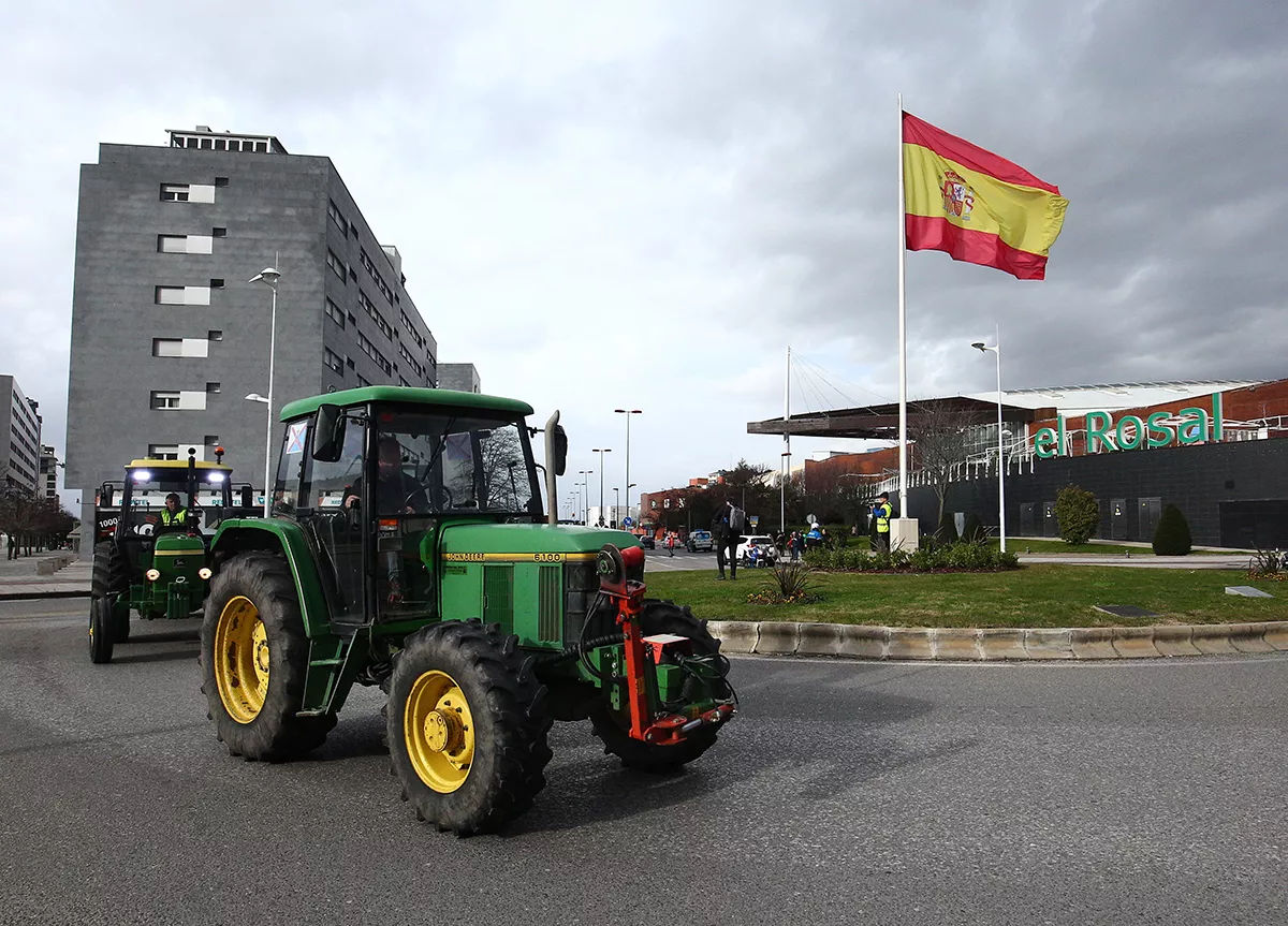 La tractorada entrando en Ponferrada (6)