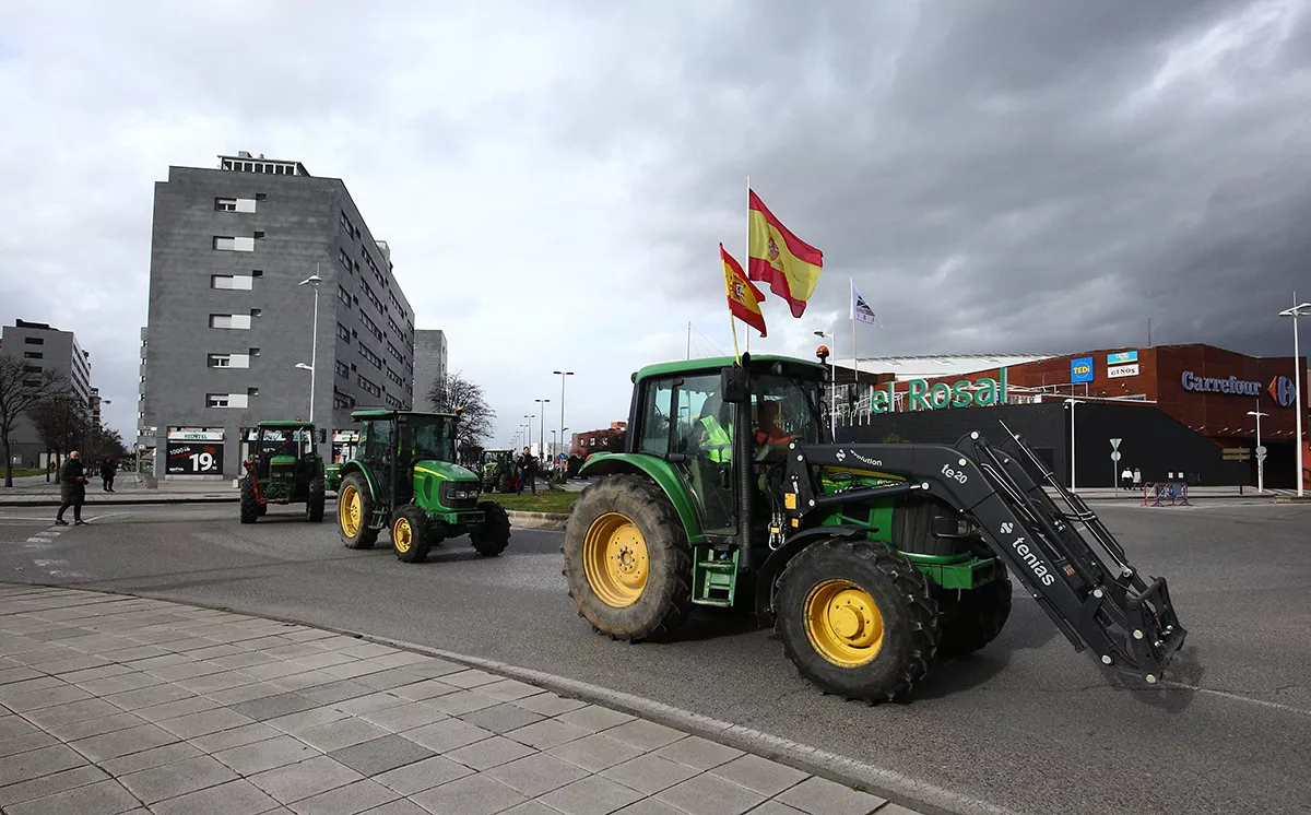 La tractorada entrando en Ponferrada (5)