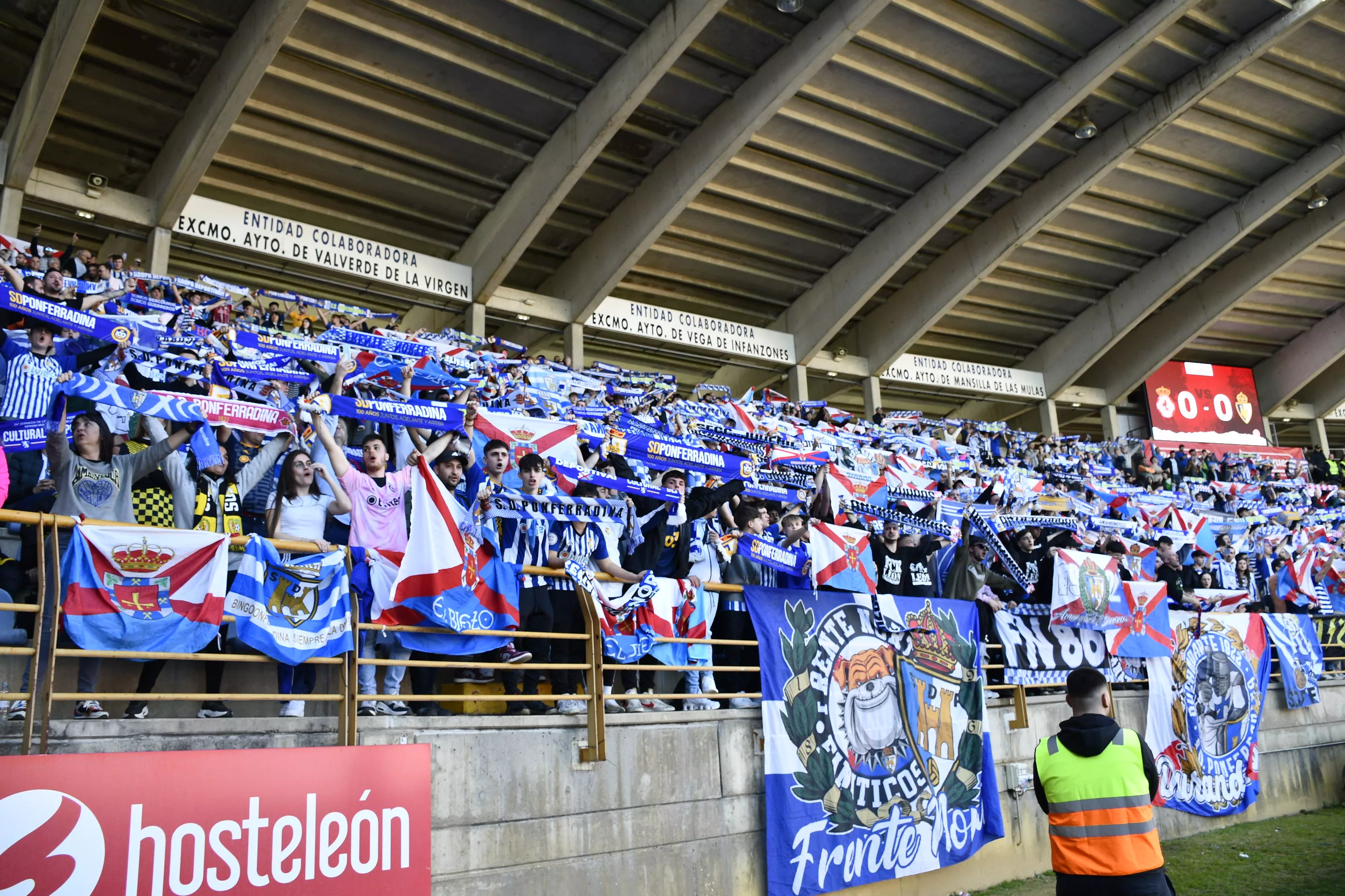 El derbi en la grada 