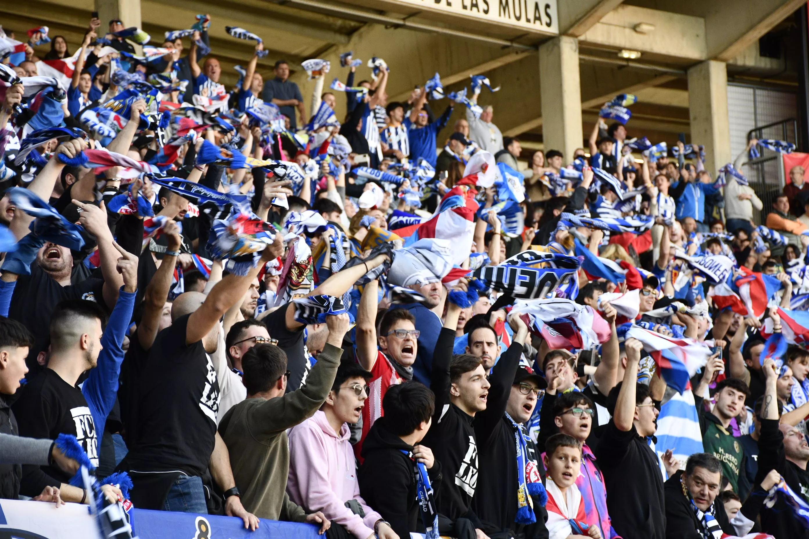 El derbi en la grada 