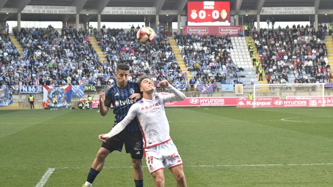 FINAL| Ponferradina y Cultural reparten puntos en un derbi de afición