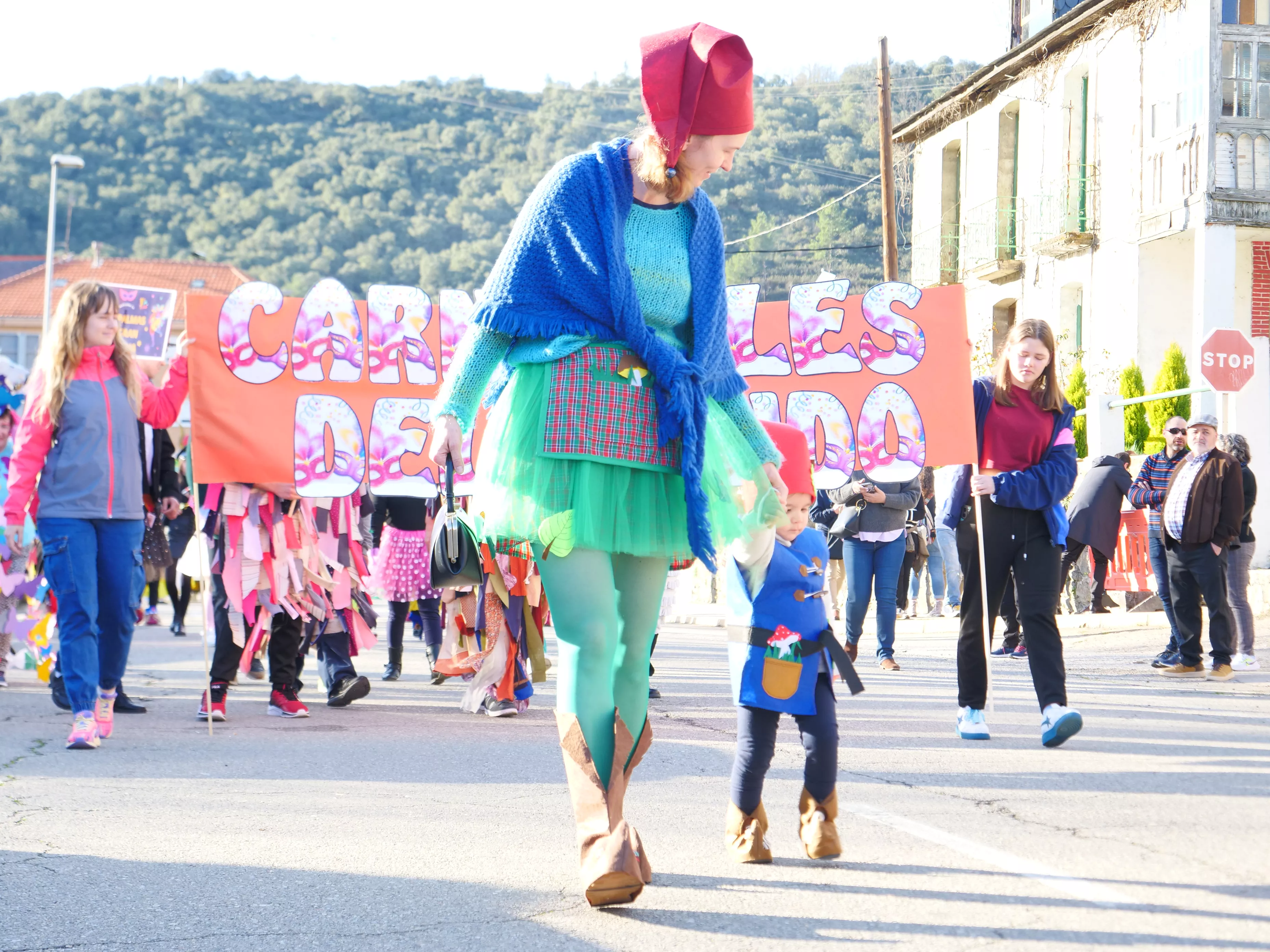 El Carnaval de Torre del Bierzo junto al mundo de Oz con los payasos justicieros