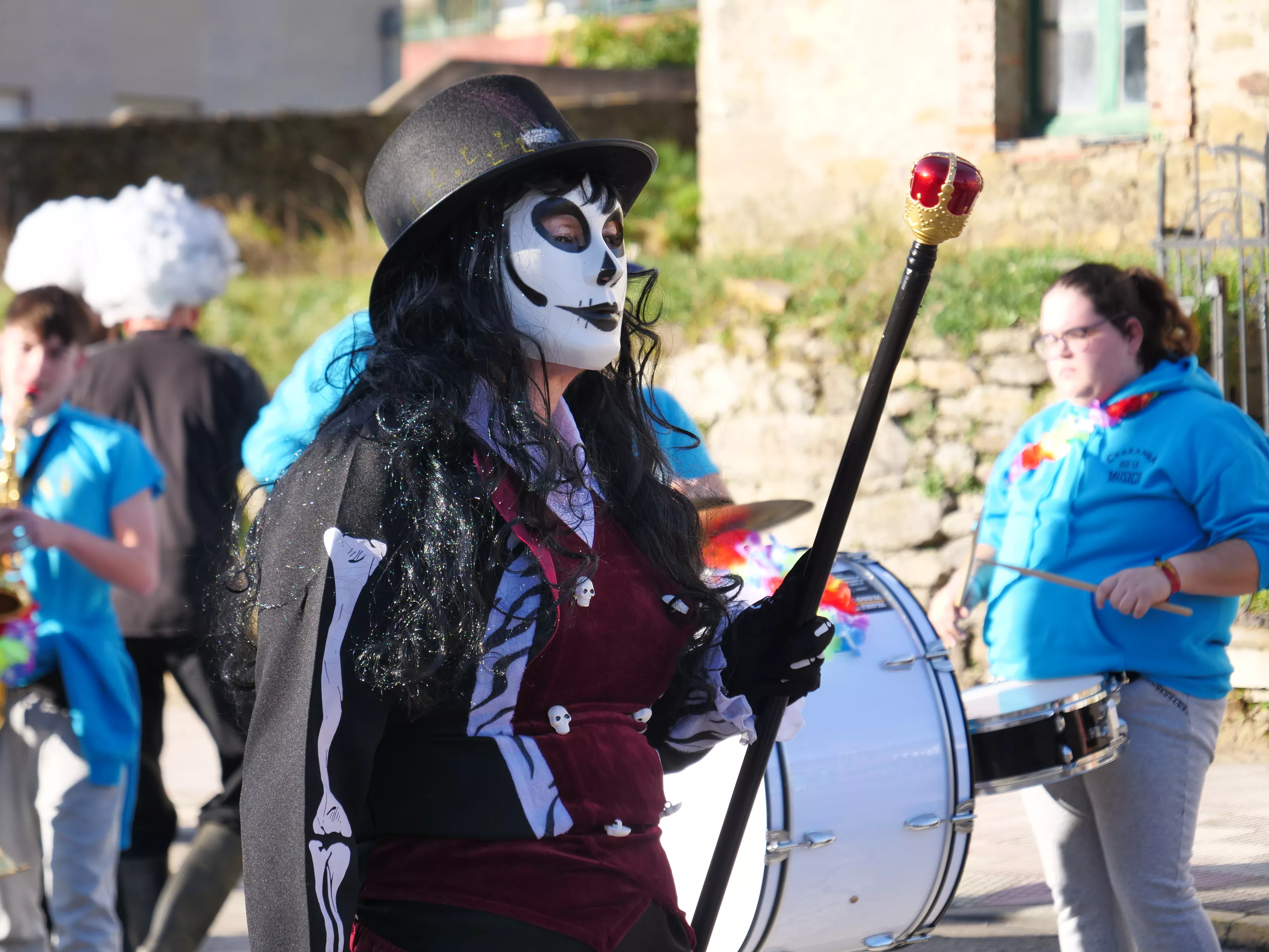 El Carnaval de Torre del Bierzo junto al mundo de Oz con los payasos justicieros