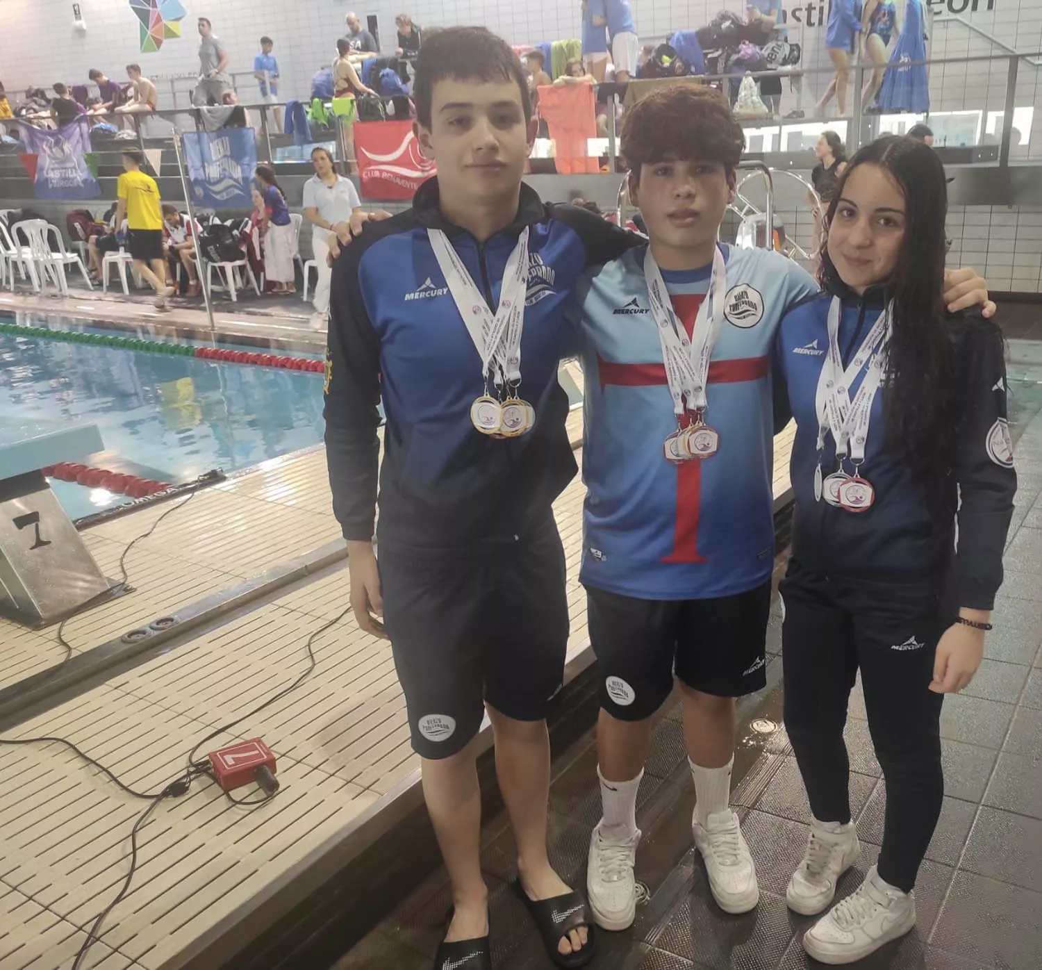 El Club Natación Bierzo Ponferrada cierra la temporada de invierno trayéndose 12 medallas del Campeonato de Castilla y León Infantil.