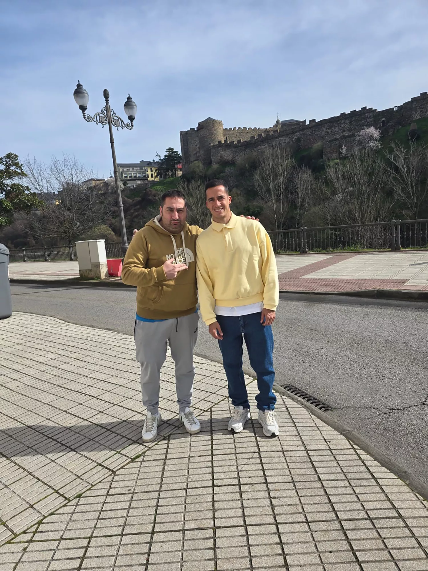 Rober Oviedo y Lucas Vázquez en Ponferrada