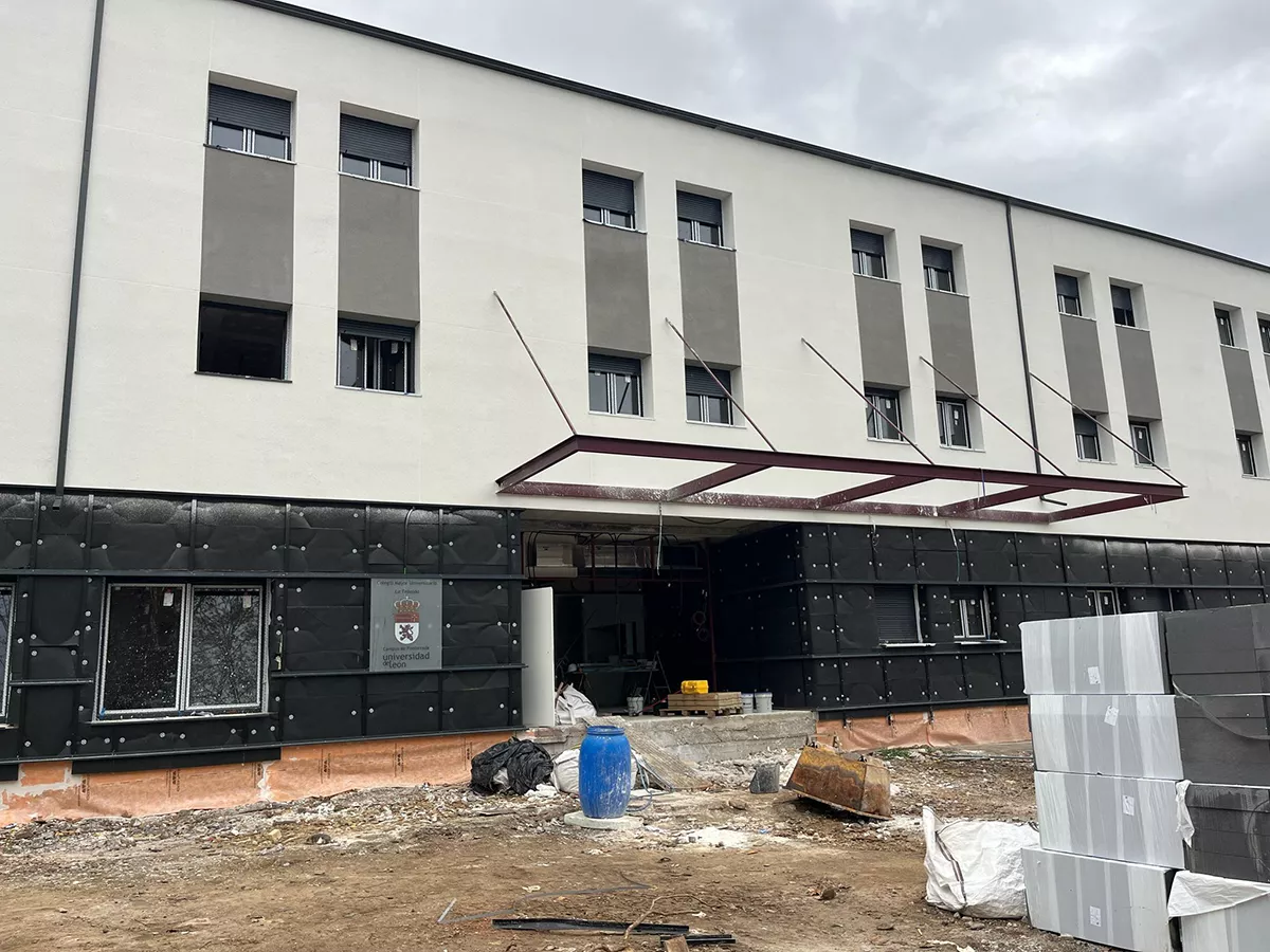 Avance de las obras en el futuro colegio mayor de Ponferrada (7)