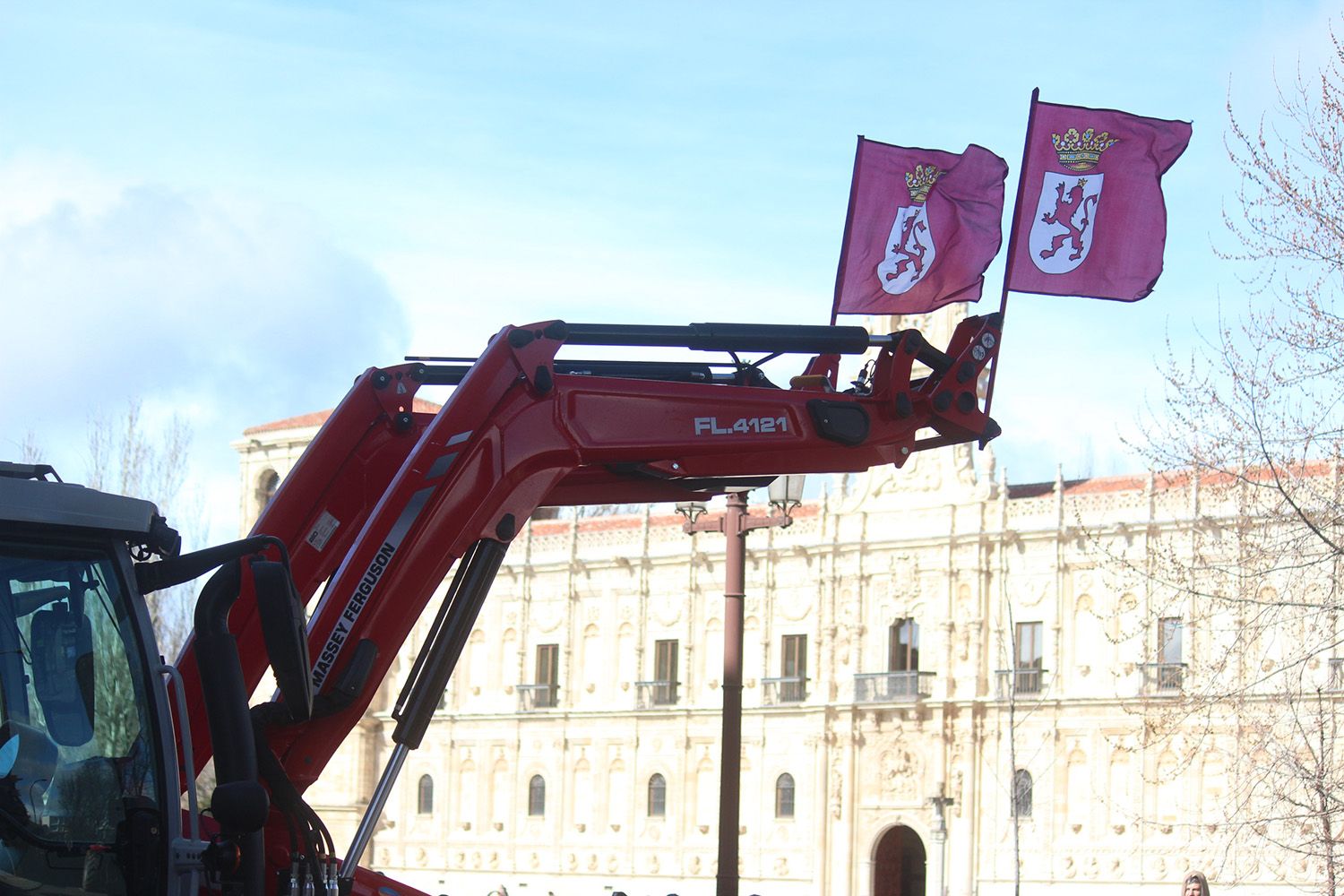 Tractorada convocada por las OPAS en León