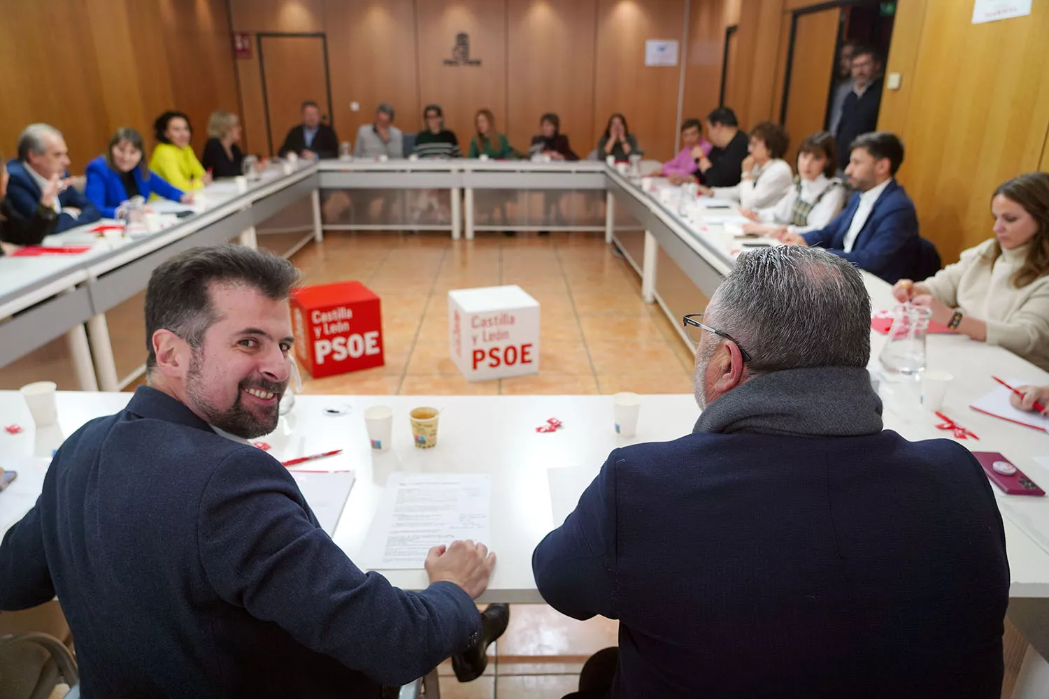 El secretario general del PSOECyL preside el Plenario de la Comisión Ejecutiva Autonómica del PSOE (1