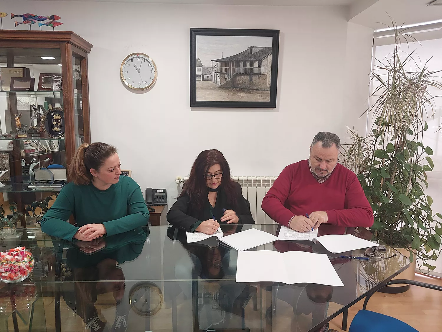 El Ayuntamiento de Camponaraya dona 1.500 euros al Banco de Alimentos del Sil a través de un convenio de colaboración