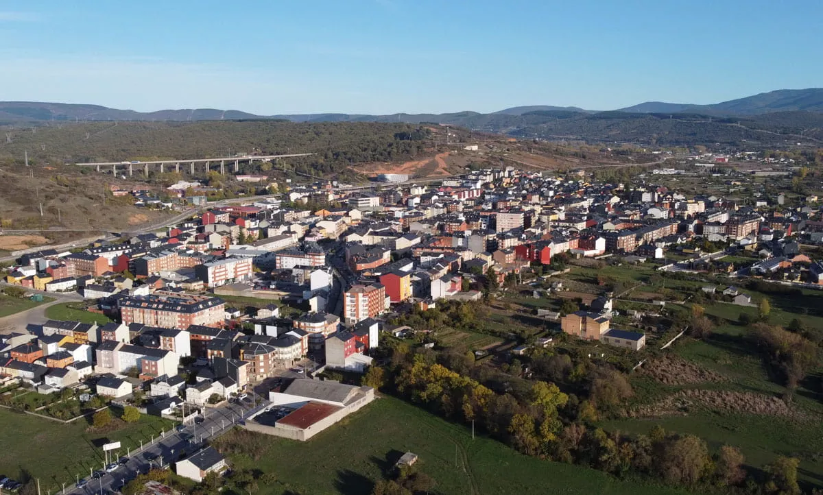 El Bierzo recibirá más de 12 millones del Plan de Cooperación Municipal de la Diputación de León que pasa a ser bianual