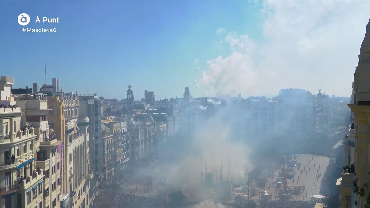 Pibierzo 'retumba' Valencia en la mascletá