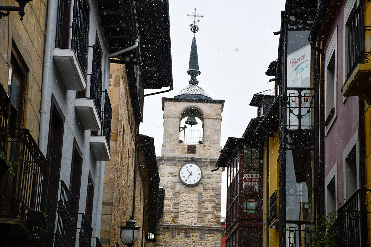 Nieve en la zona alta de Ponferrada (5)