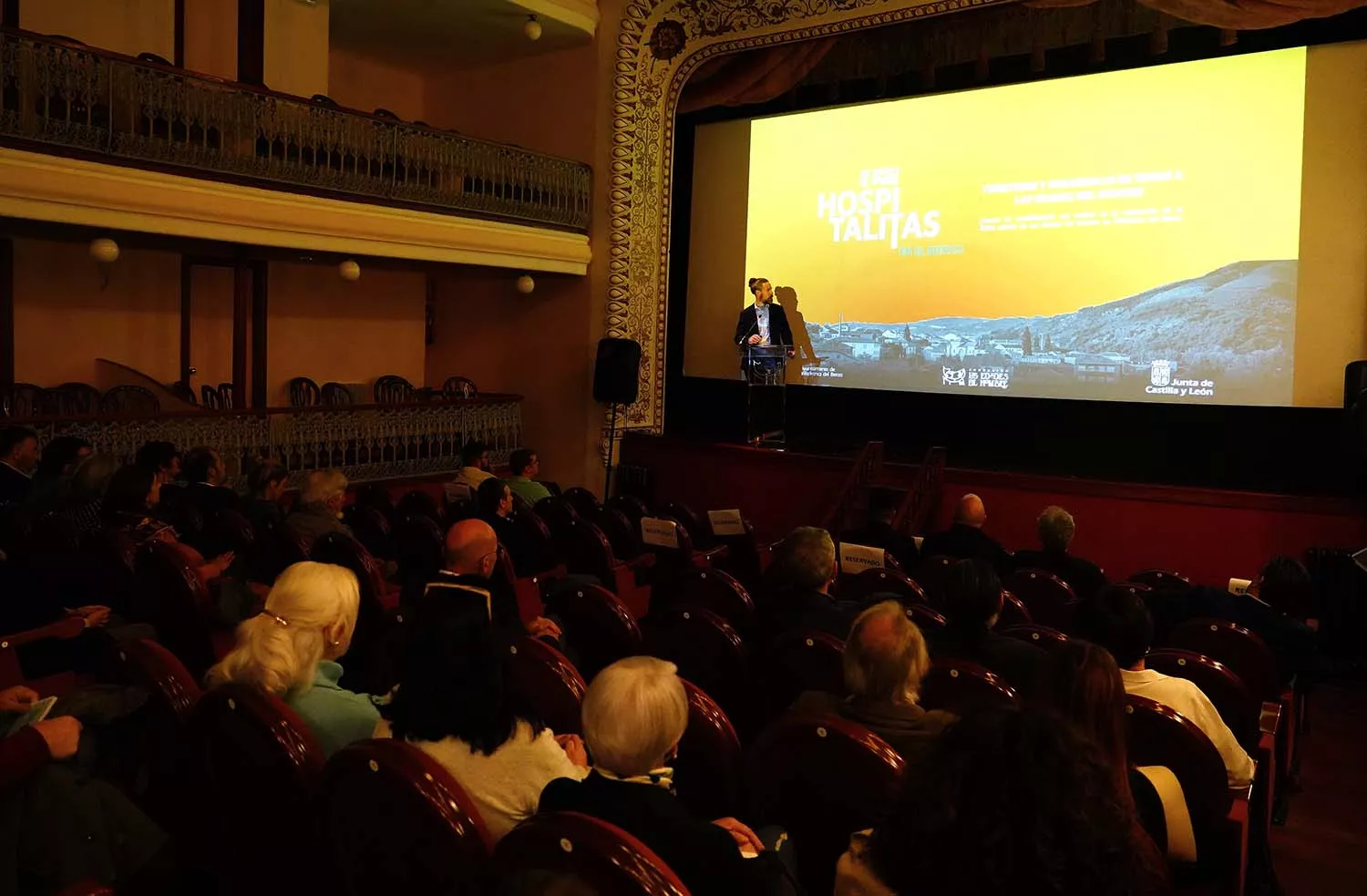 Jornada de sensibilización sobre la próxima edición de la Edades del Hombre en Villafranca del Bierzo.